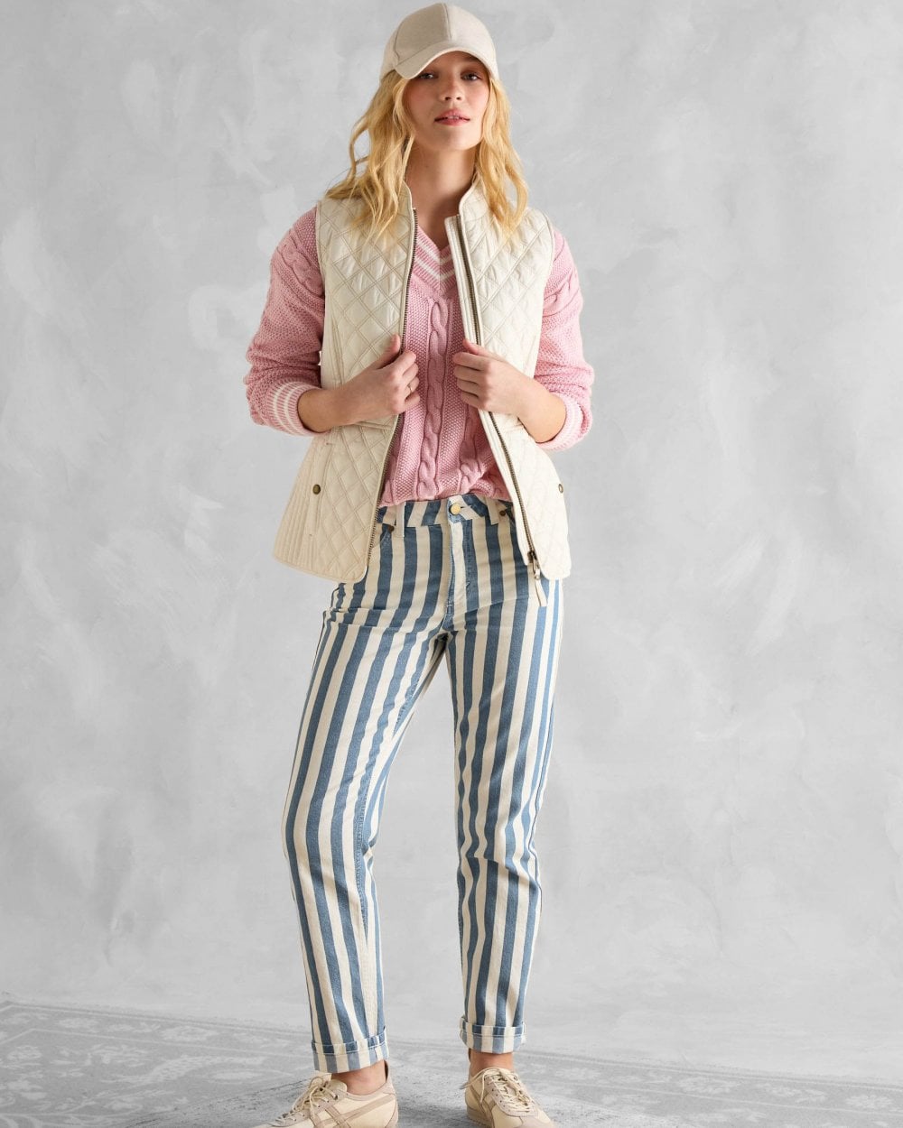 Joules Minx Womens Diamond Quilt Gilet - Cream