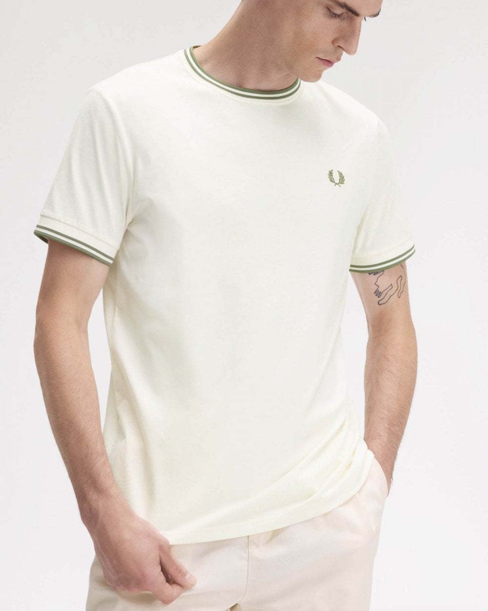 Fred Perry Mens Twin Tipped T-Shirt - Light Ecru/Olive Mint  Y54