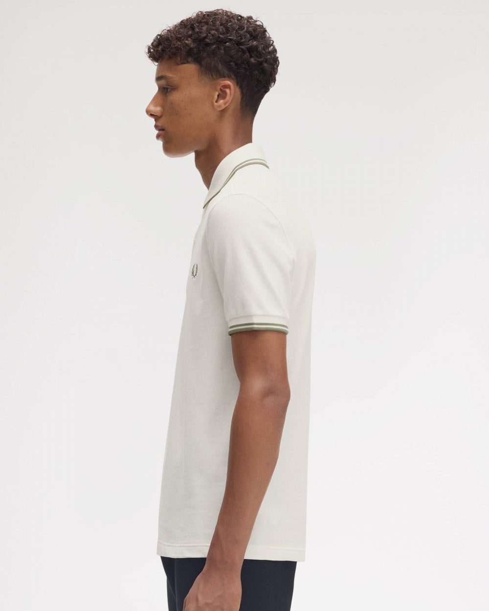 Fred Perry Mens Twin Tipped Signature Polo Shirt Pre A/W 25 - Light Ecru/Olive Mint  Y54