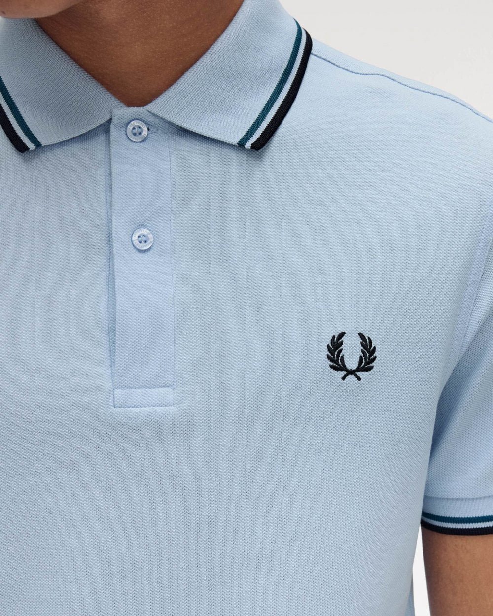 Fred Perry Mens Twin Tipped Signature Polo Shirt Pre A/W 25 - Light Smoke/Petrol Blue/Navy Y58