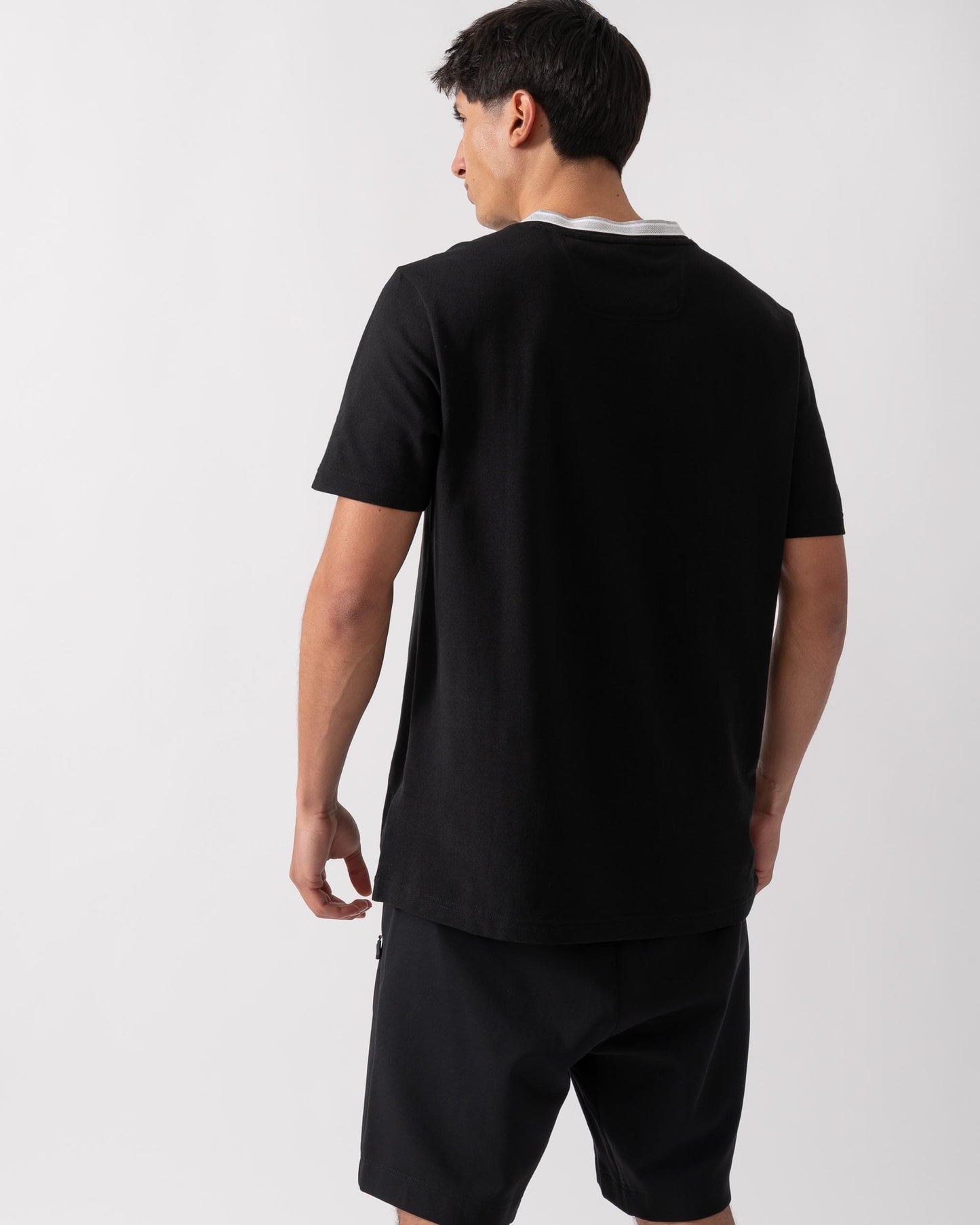 BOSS Green Taddy Mens Cotton Piqué T-Shirt with Oxford-Jacquard Back Collar - Black 001