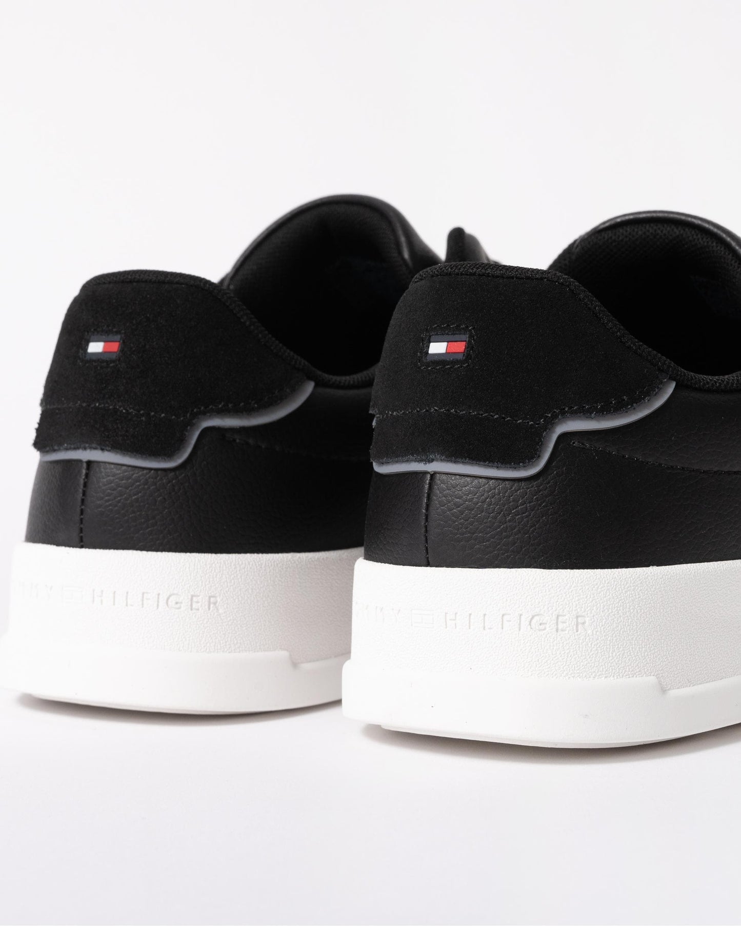 Tommy Hilfiger Court Leather Detailed Mens Trainer - Black