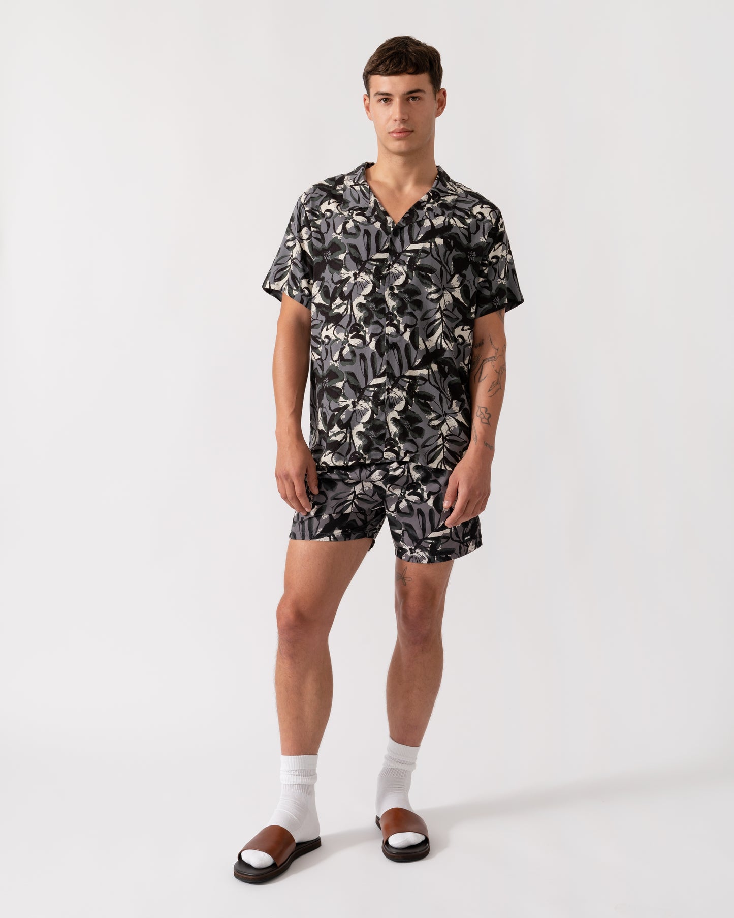 BOSS Orange Piranha Mens Tropical Print Quick-Drying Swim Shorts - Open Grey 062