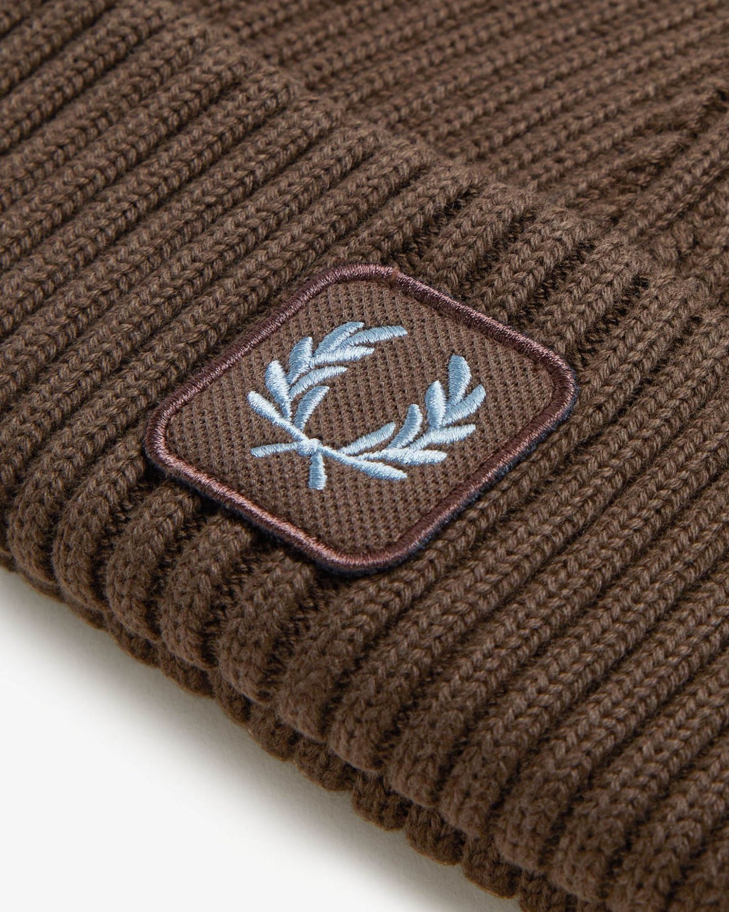 Fred Perry Mens Cotton Ribbed Beanie - Burnt Tobacco Q21