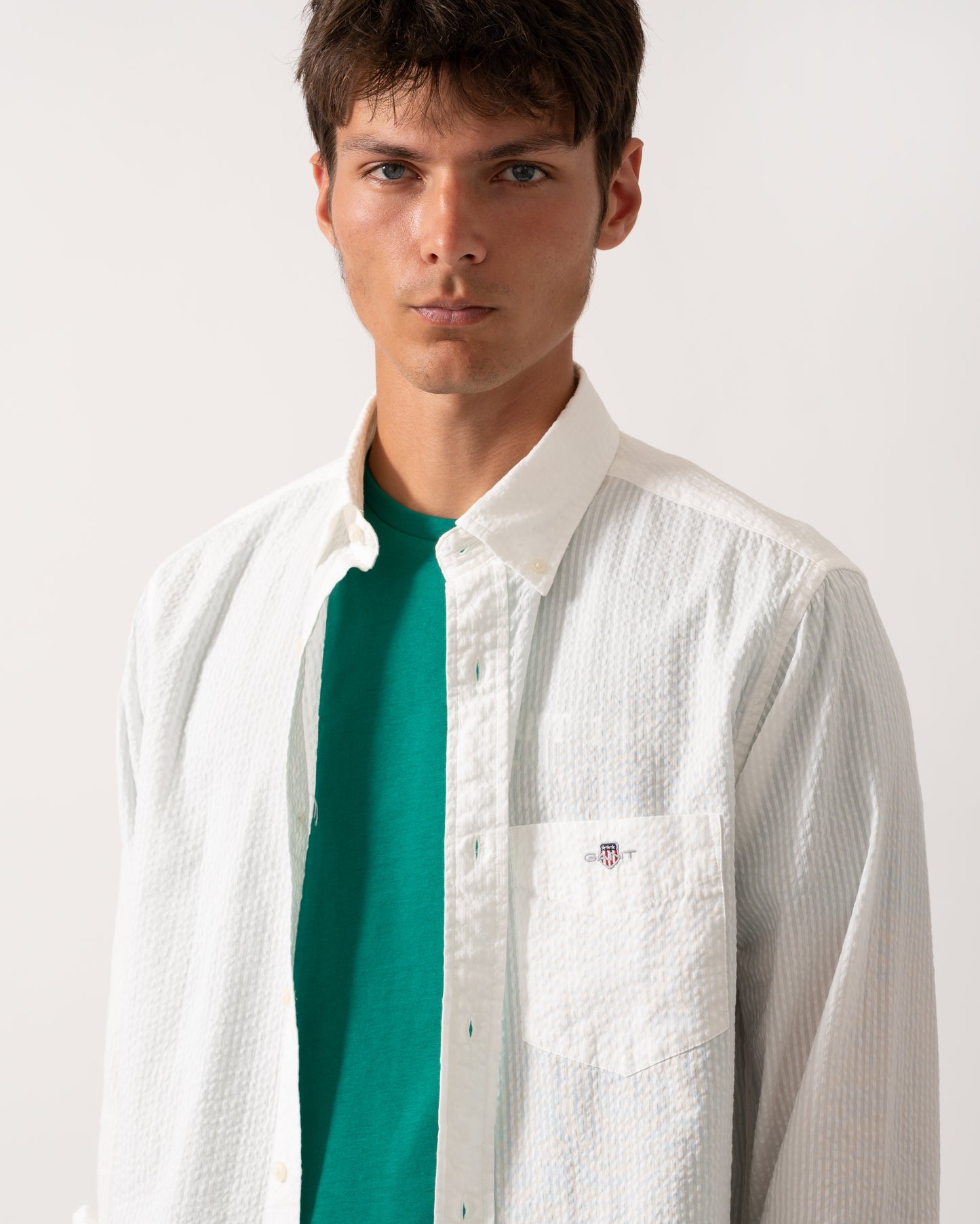 GANT Mens Regular Fit Solid Seersucker Shirt - 113 Eggshell