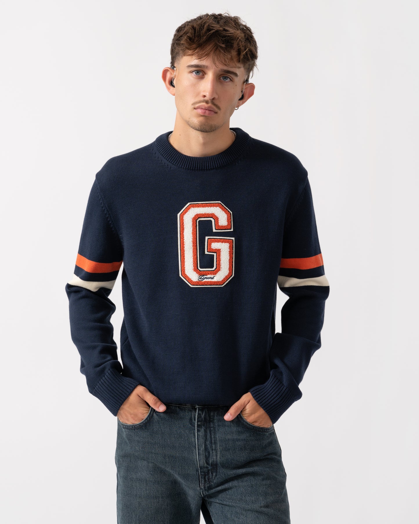 GANT Mens Graphic Badge Crew Neck Jumper - 433 Evening Blue