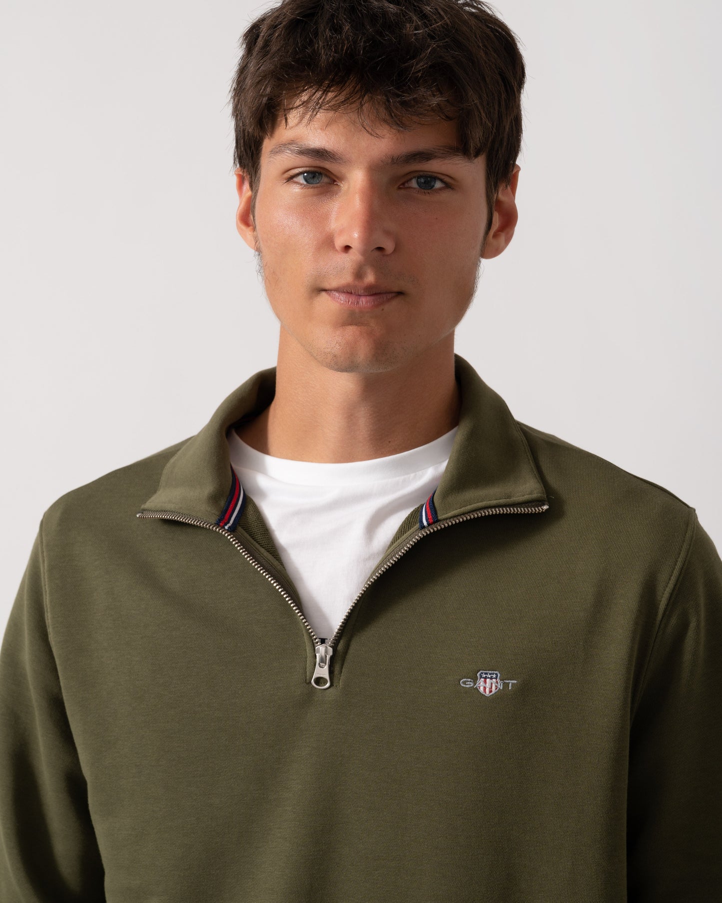 GANT Mens Regular Fit Shield Logo Half Zip Sweatshirt - 303 Moss Green