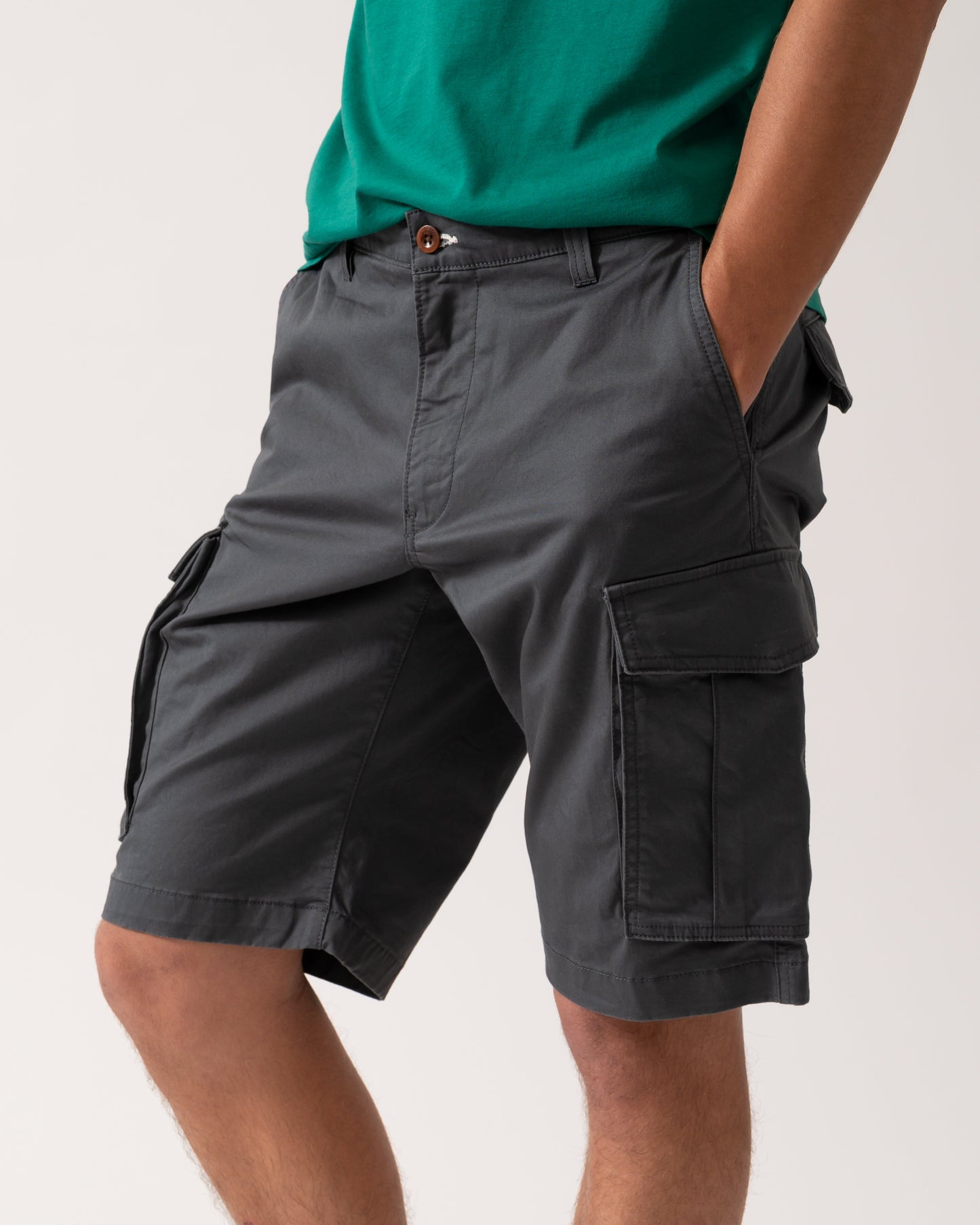 GANT Mens Relaxed Twill Cargo Shorts - 162 Anthracite