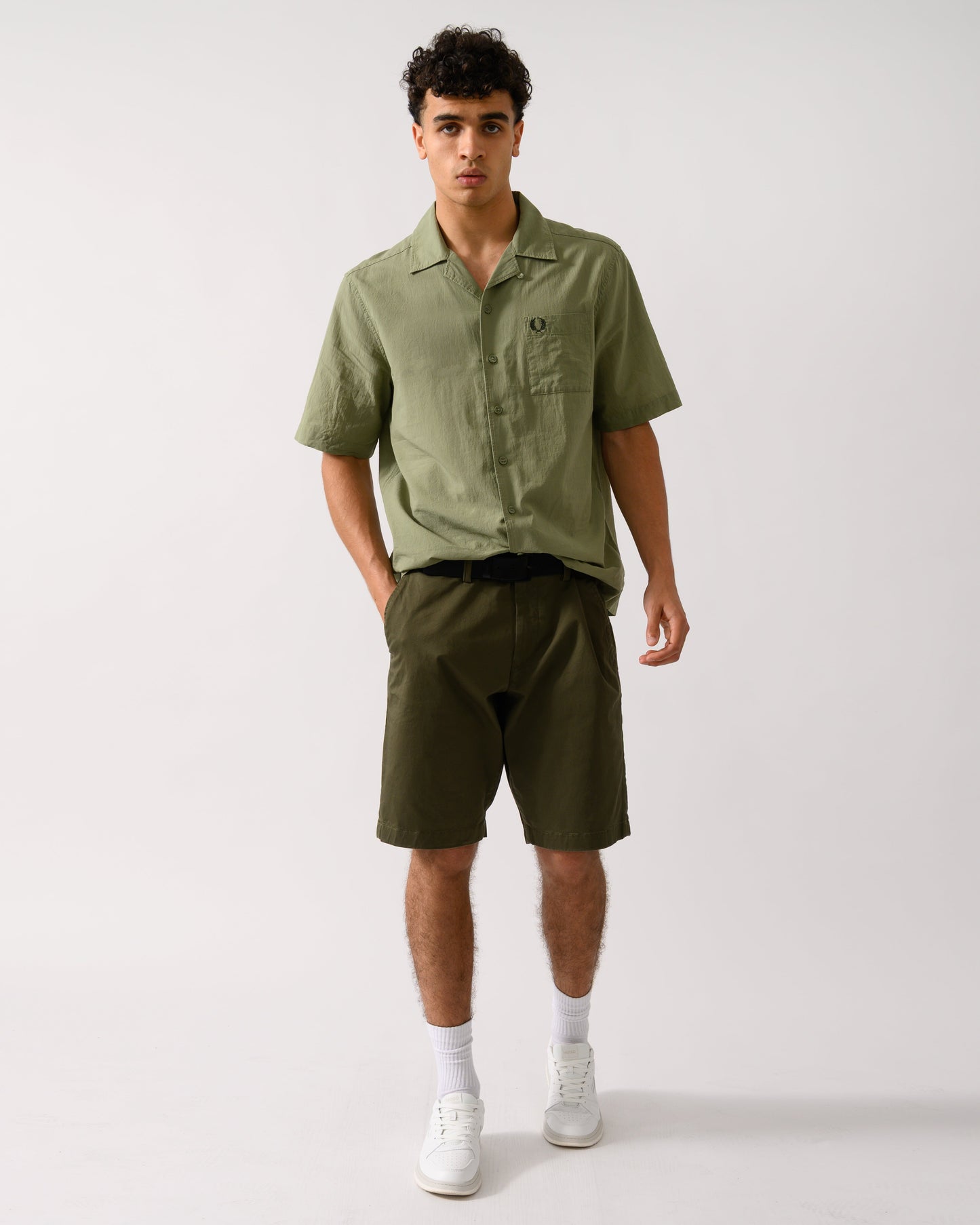 GANT Mens Relaxed Twill Shorts - 301 Juniper Green