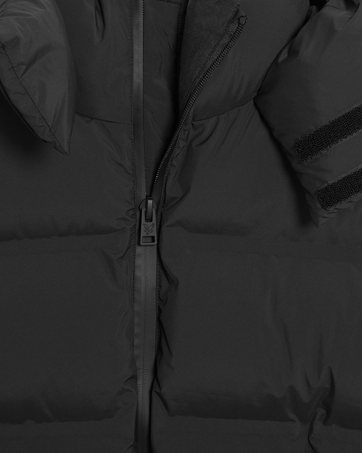 Lyle & Scott Welded Puffer Jacket - Z865 Jet Black