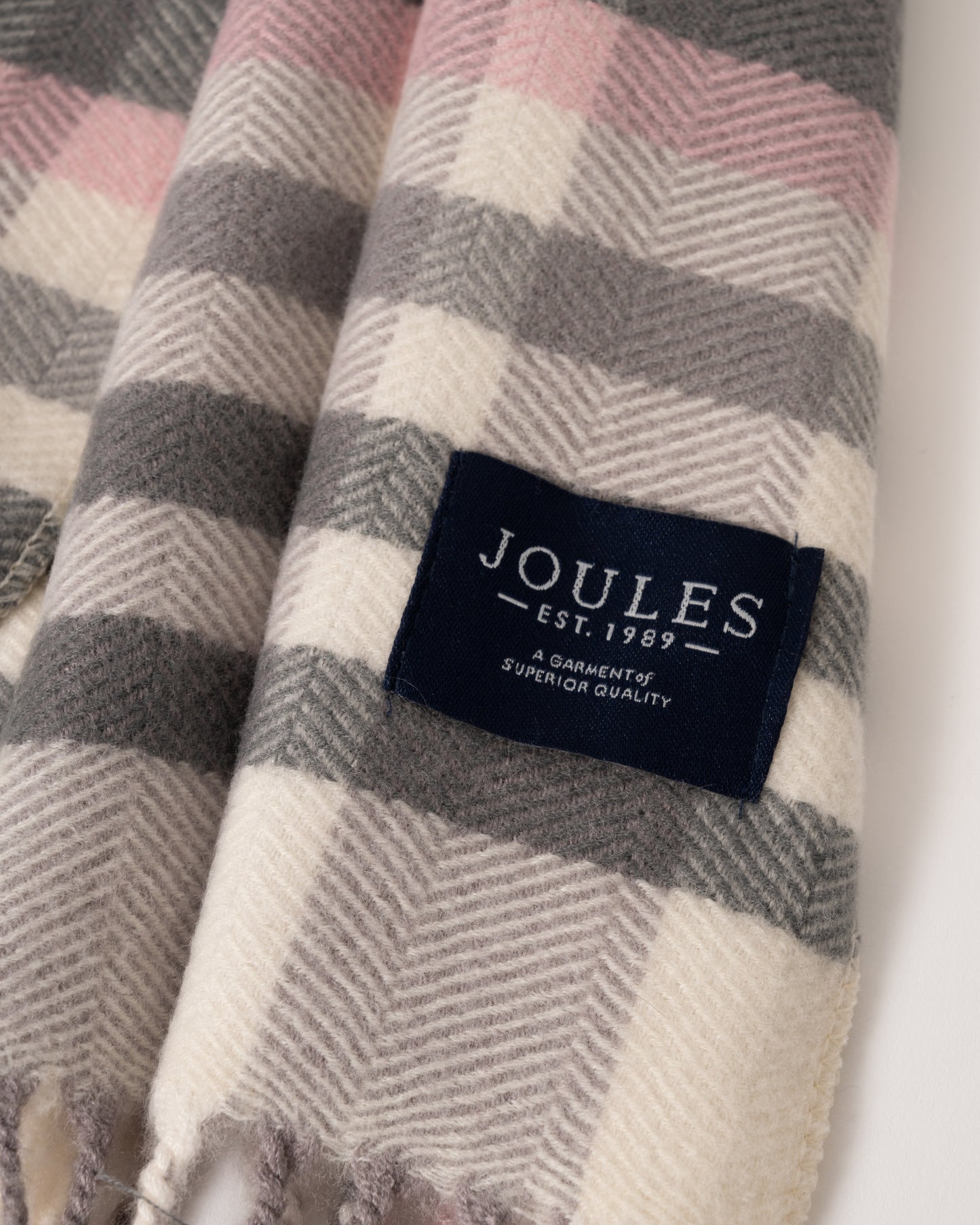 Joules Langtree Womens Scarf - Pink/Grey