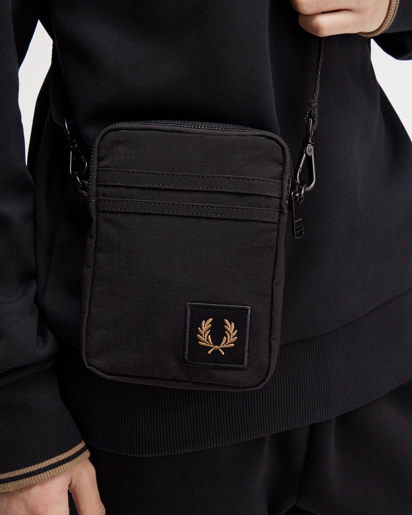 Fred Perry Nylon Badge Small Side Bag - Black 102
