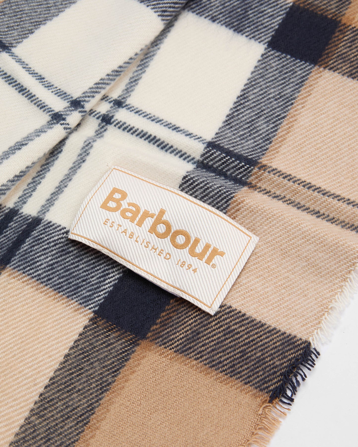 Barbour Dover Beanie & Hailes Scarf Gift Set - Hessian Tartan