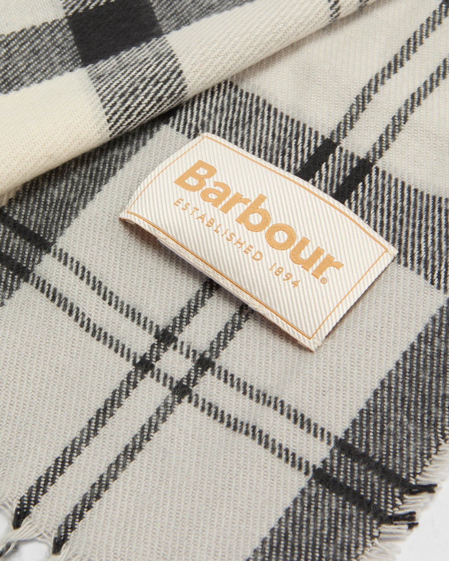 Barbour Saltburn Beanie & Tartan Scarf Set - Ancient Loden/Dk Green