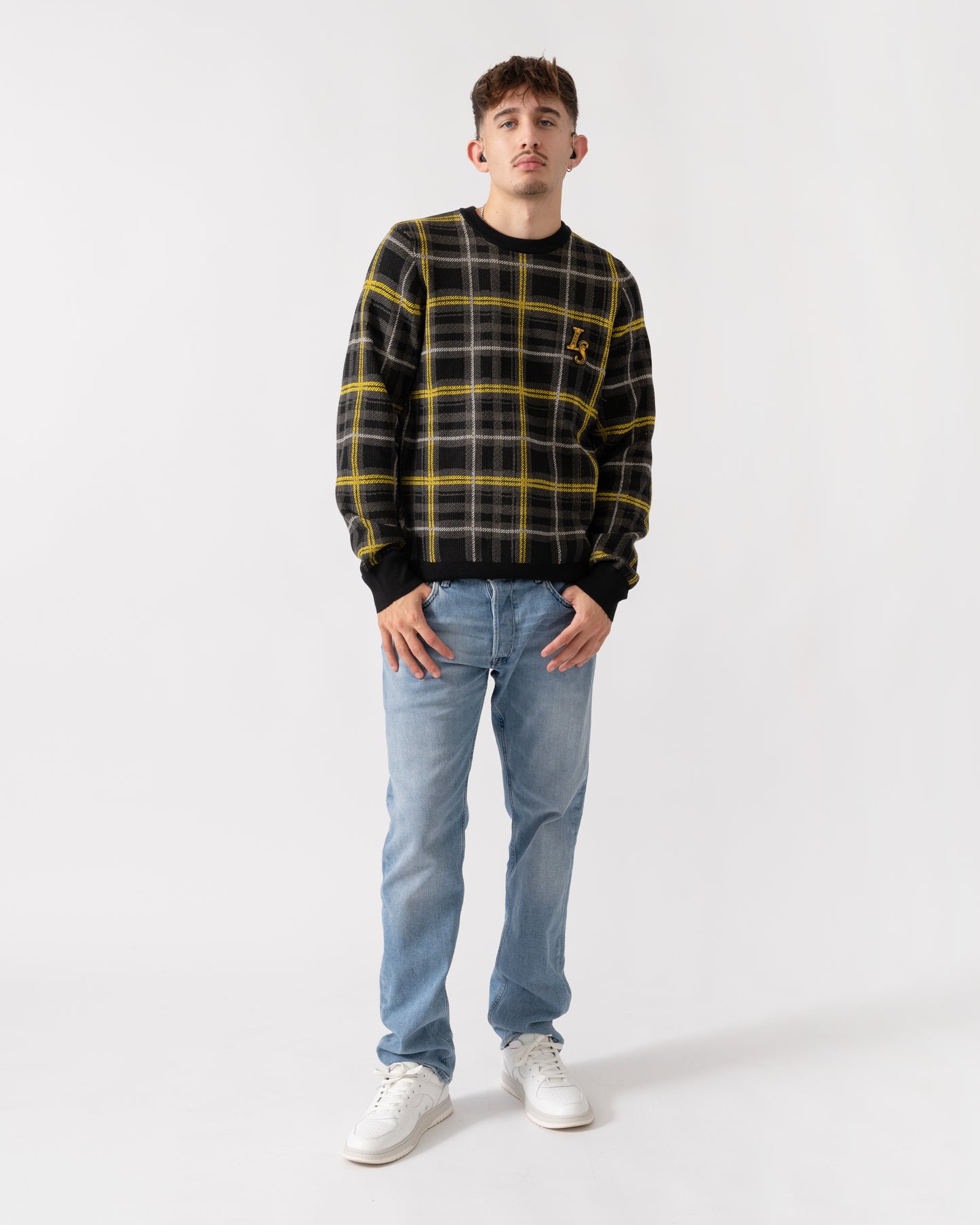 Lyle & Scott Ribbed Jacquard Tartan Crew Neck - Z865 Jet Black