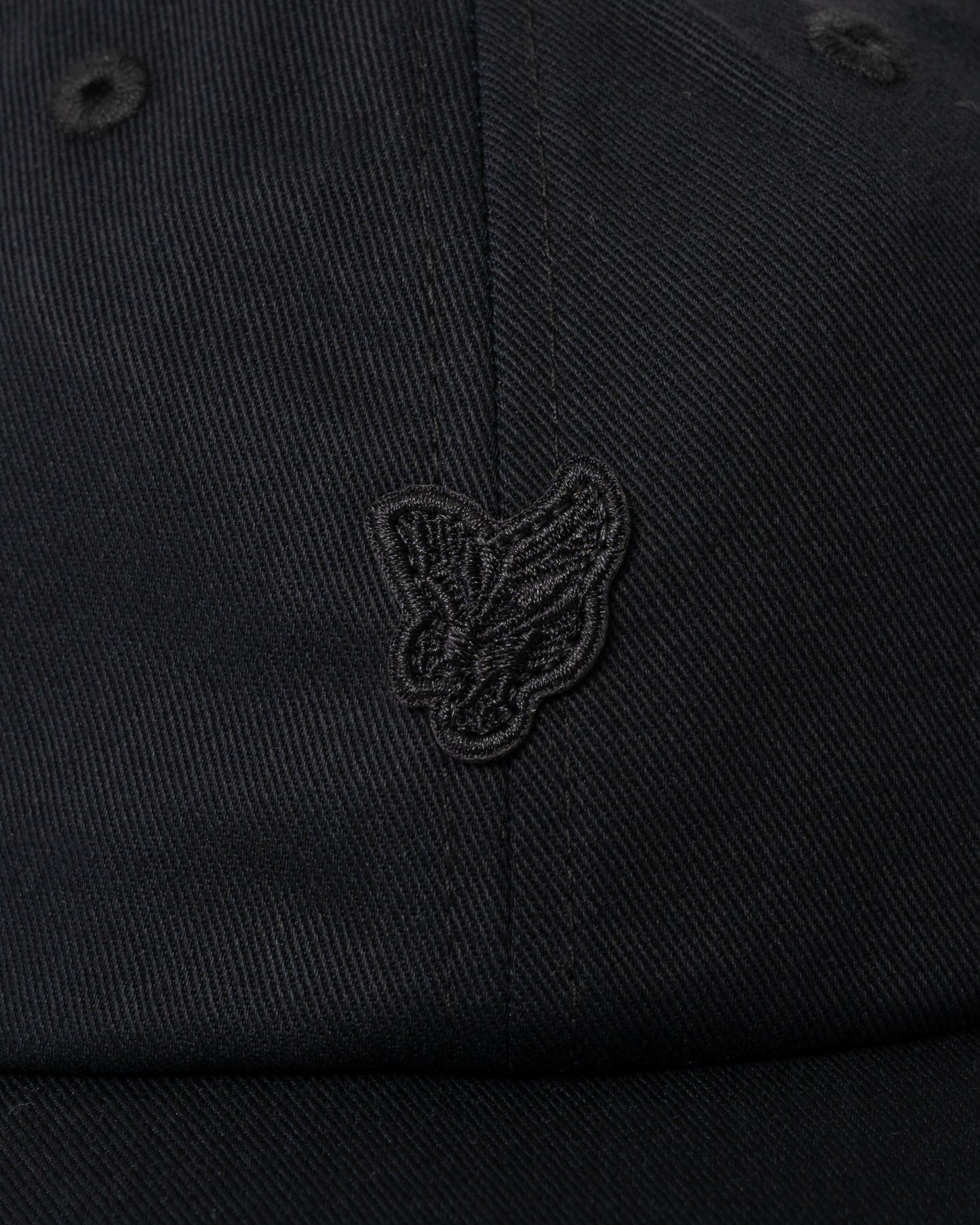 Lyle & Scott Tonal Eagle Baseball Cap - Z865 Jet Black