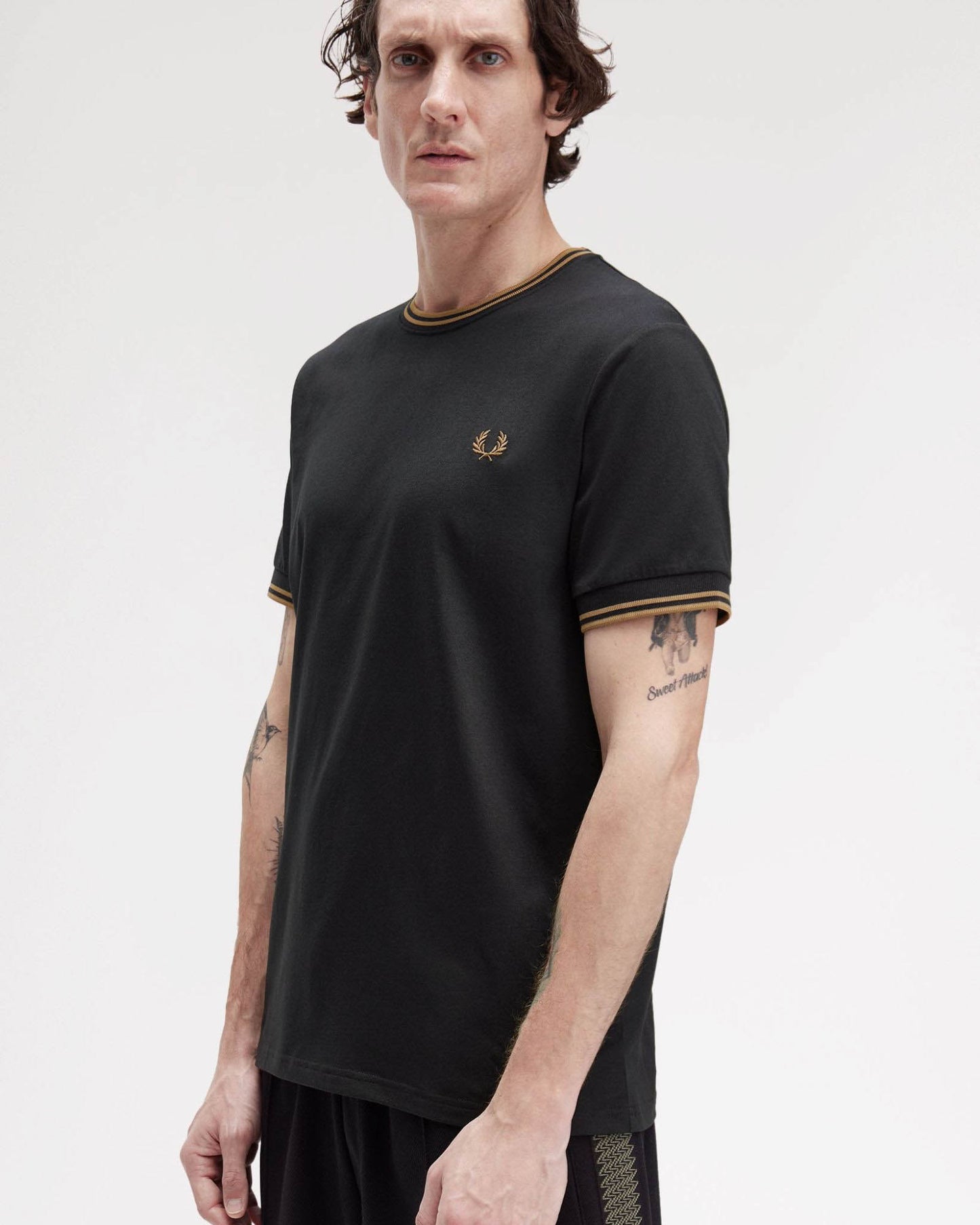 Fred Perry Mens Twin Tipped T-Shirt - Black/Shaded Stone Q27