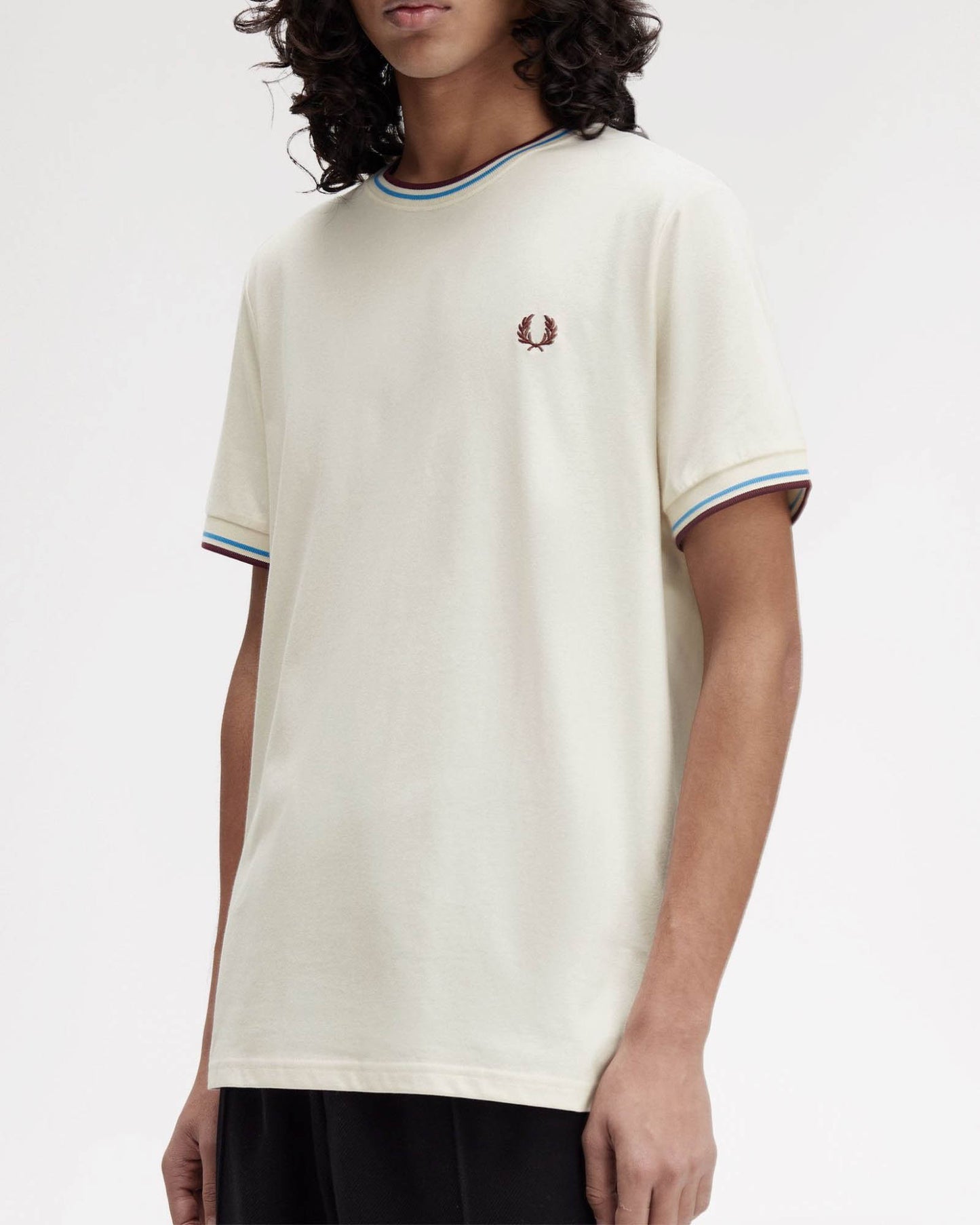 Fred Perry Mens Twin Tipped T-Shirt - Ecru/Court Blue/Oxblood Z46