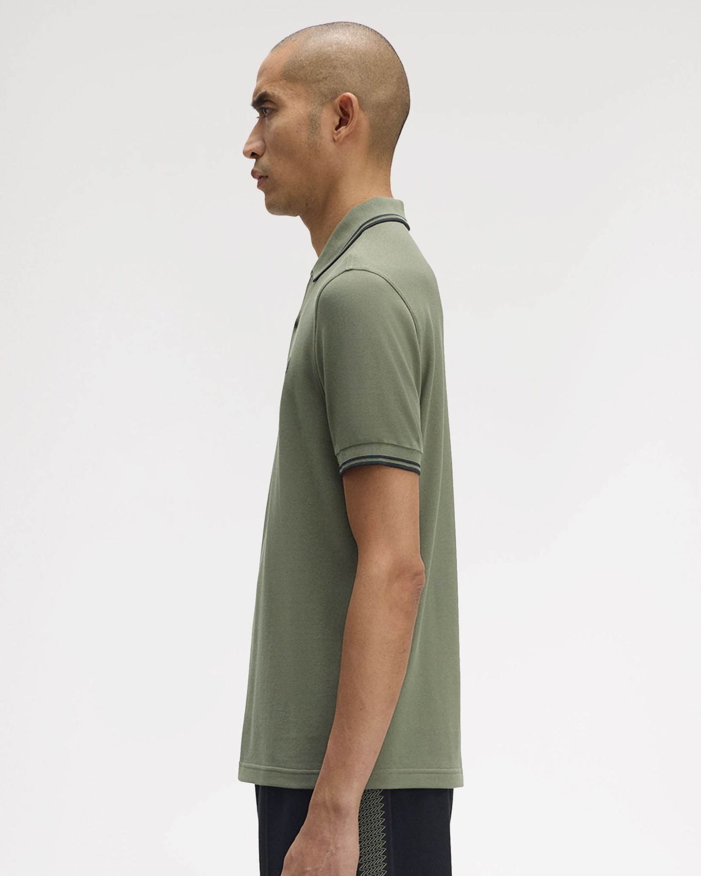 Fred Perry Mens Twin Tipped Signature Polo Shirt - Laurel Wreath Green/Black/Black Z50