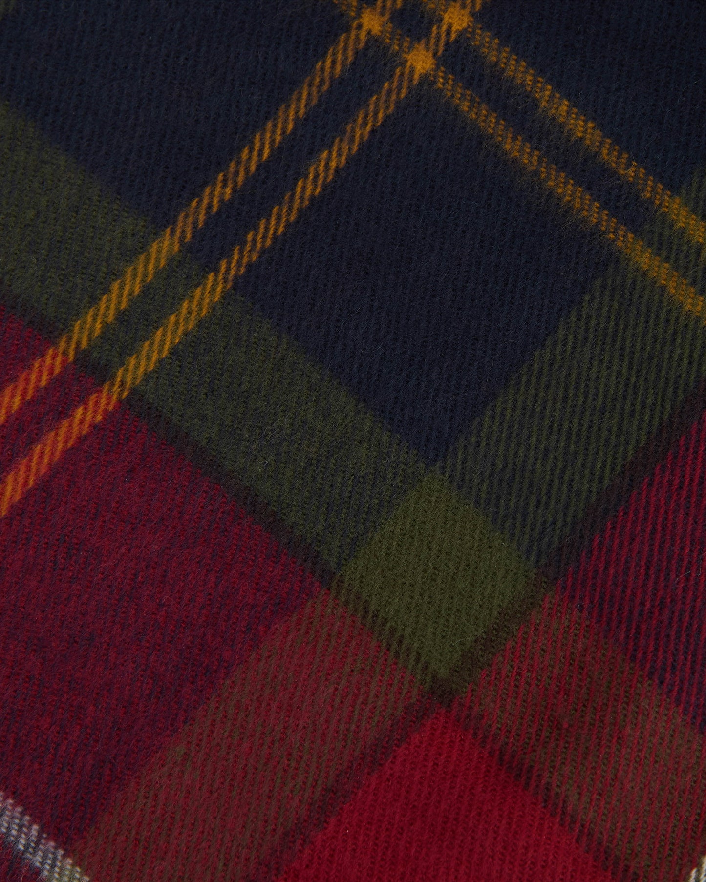 Barbour Mens Swinton Beanie & Galingale Scarf Gift Set - Winterberry Tartan