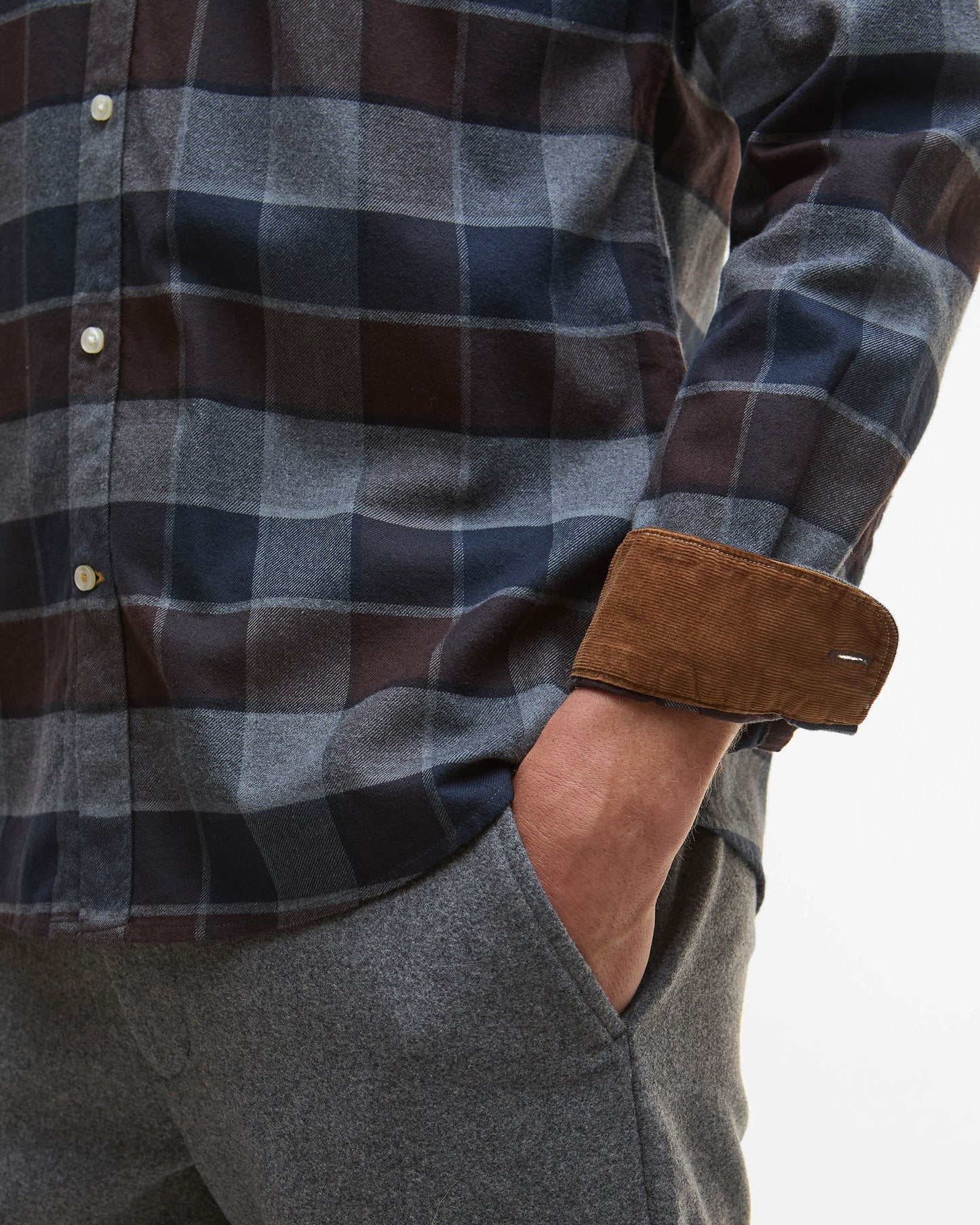 Barbour Valley Tailored Mens Shirt - Dark Oak