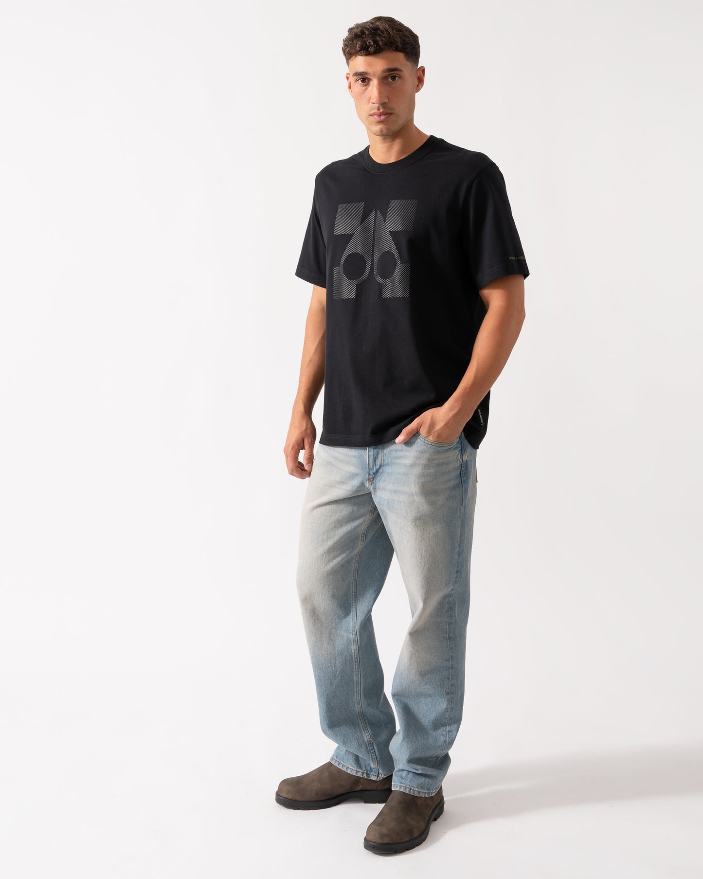 Moose Knuckles Finchley Mens T-Shirt - Black 292