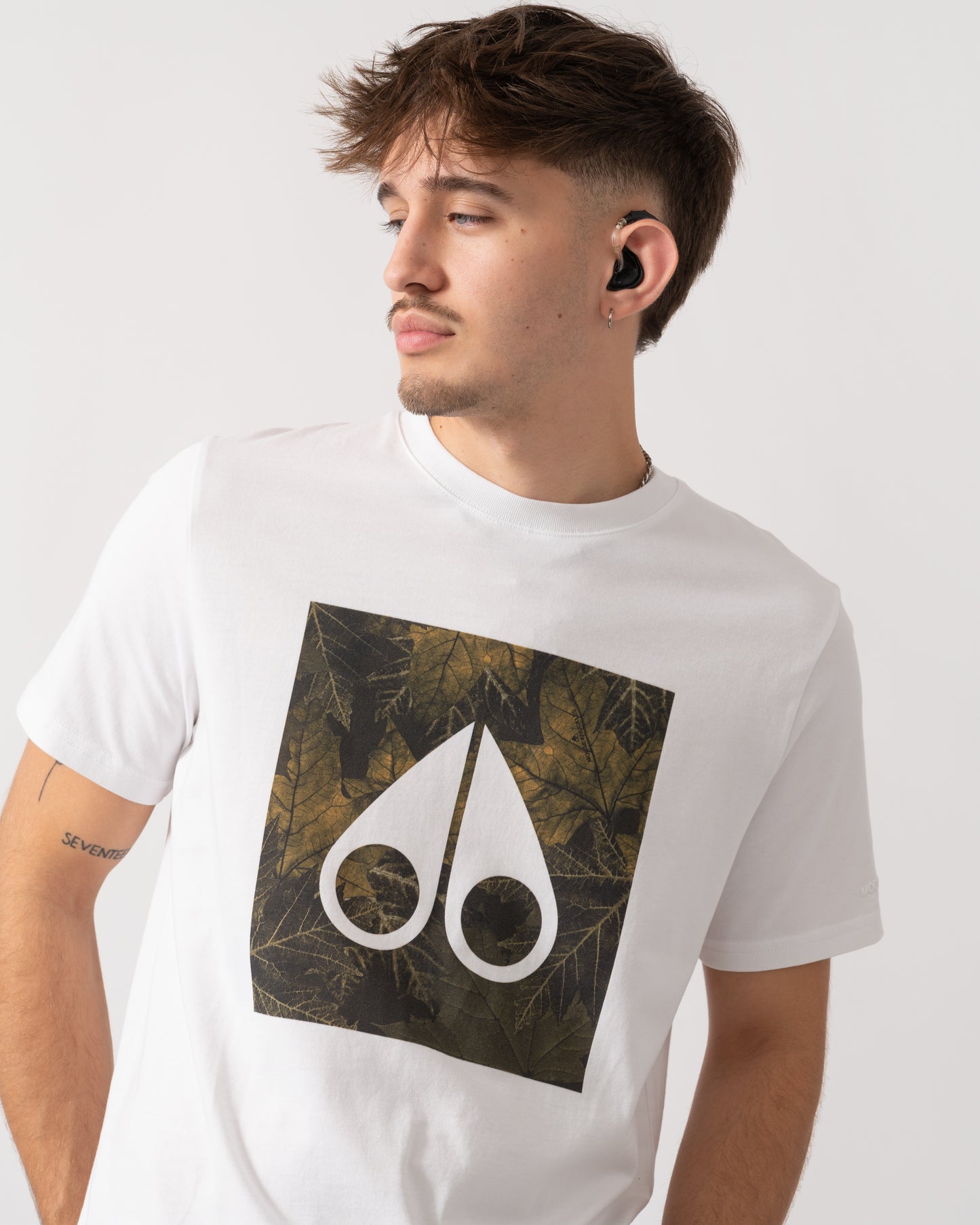 Moose Knuckles Hemlock Mens T-Shirt - White 160