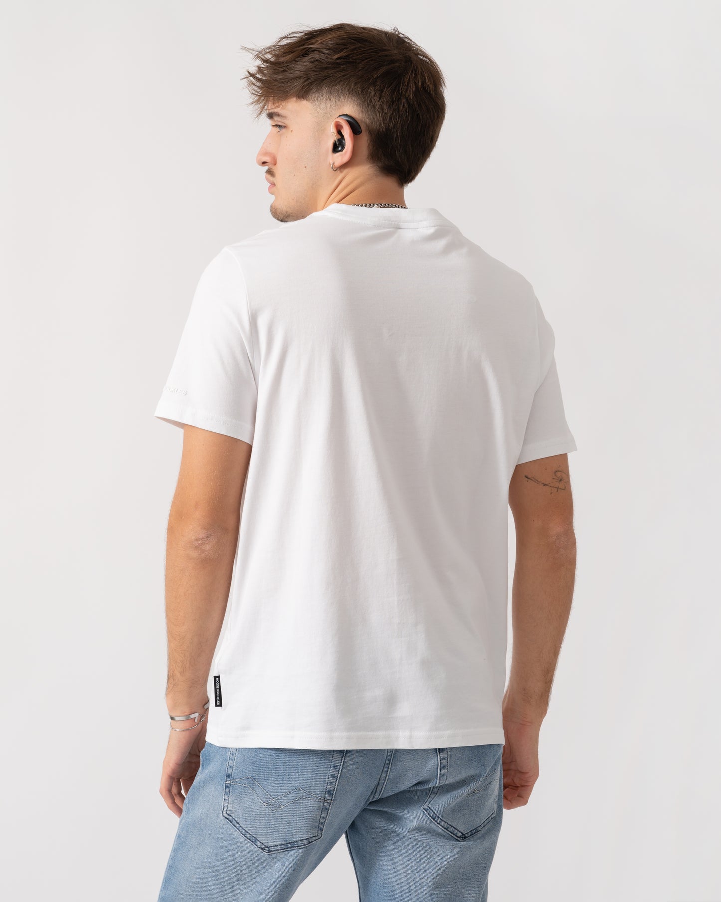 Moose Knuckles Hemlock Mens T-Shirt - White 160