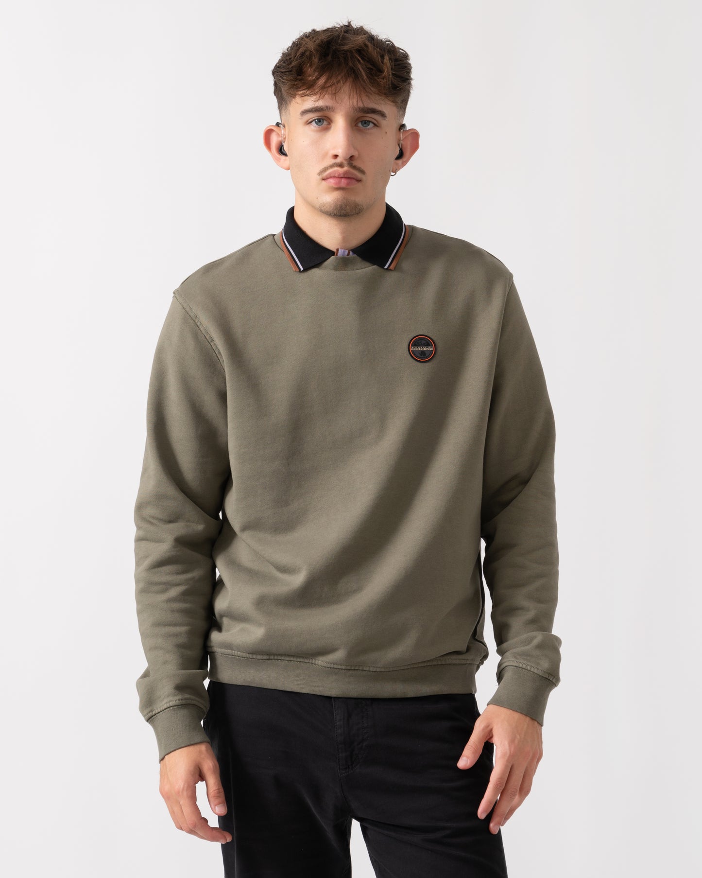 Napapijri Badge Mens Crew Neck Sweatshirt - Tea Leaf G0A