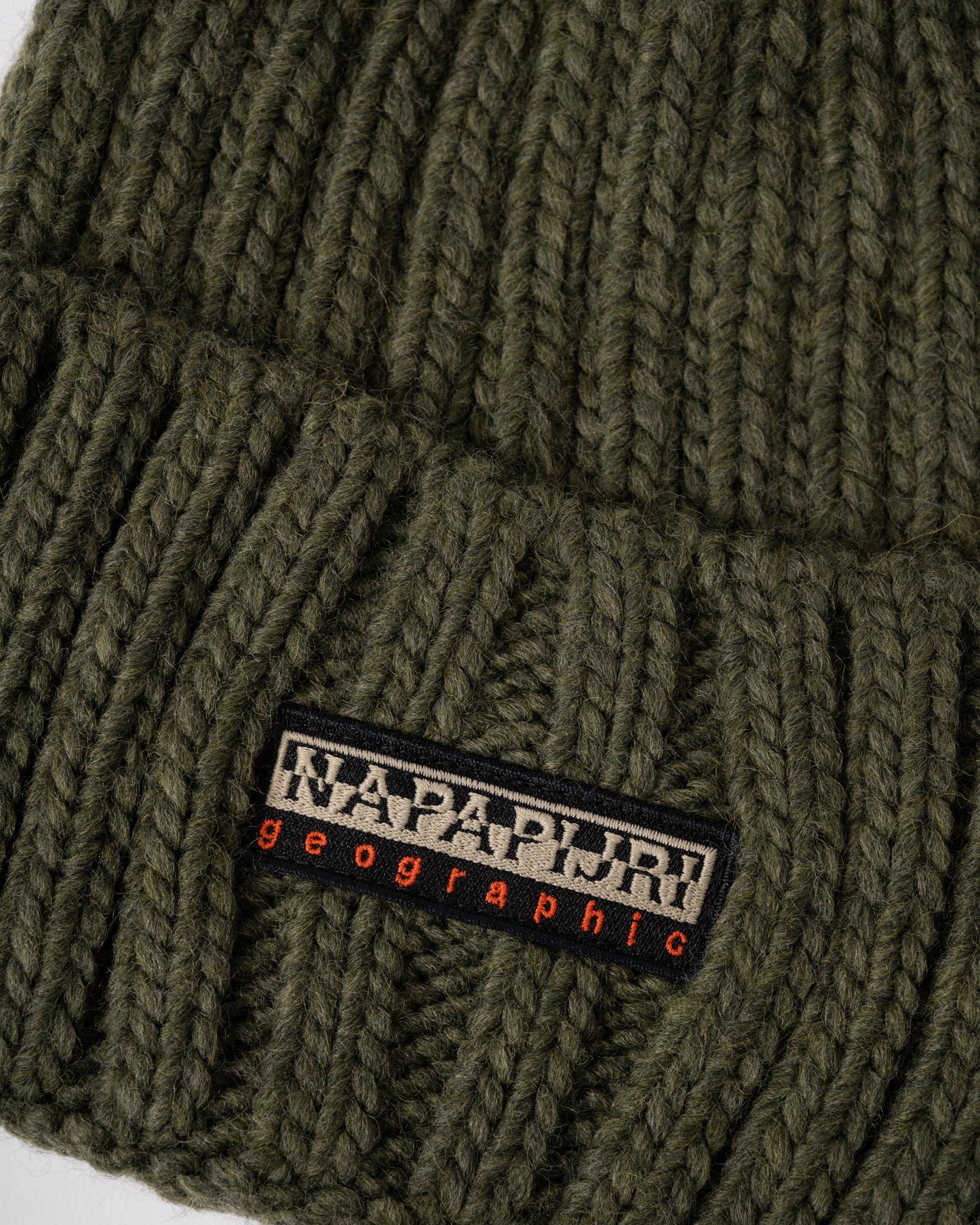 Napapijri Fea 2 Bobble Hat - Tea Leaf G0A