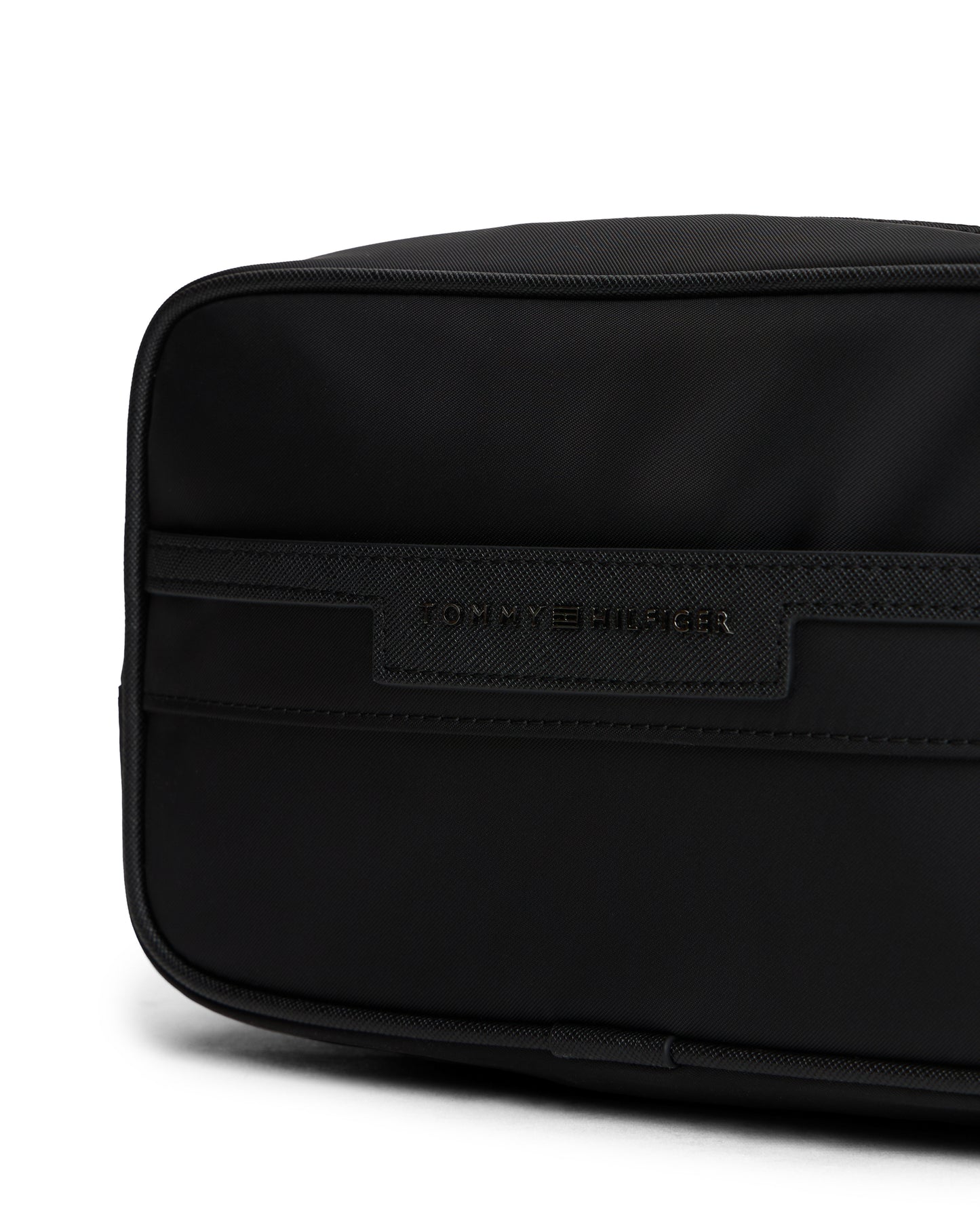 Tommy Hilfiger TH Repreve Mens Washbag - Black