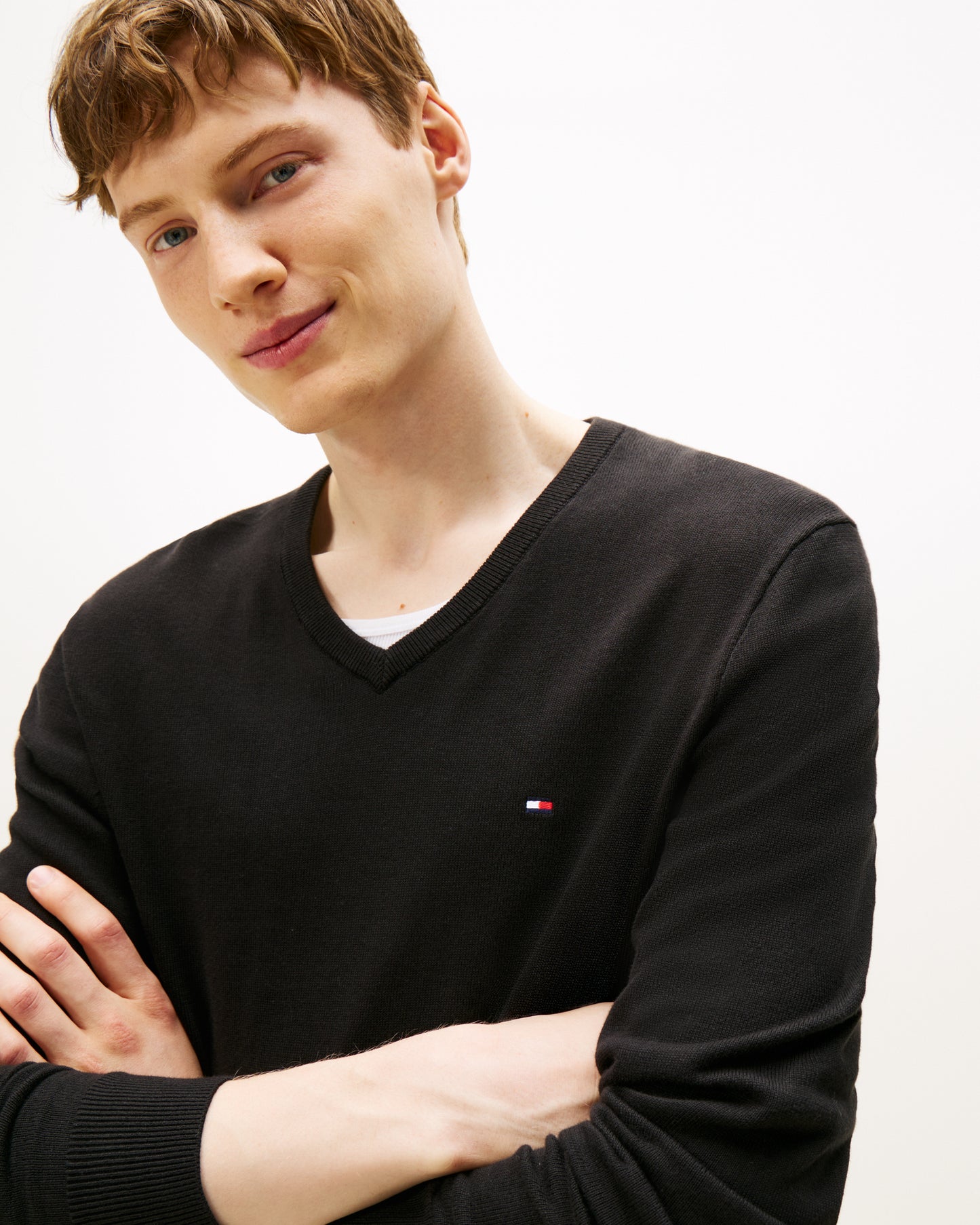 Tommy Hilfiger Essential Cotton Mens V-Neck Jumper - Black