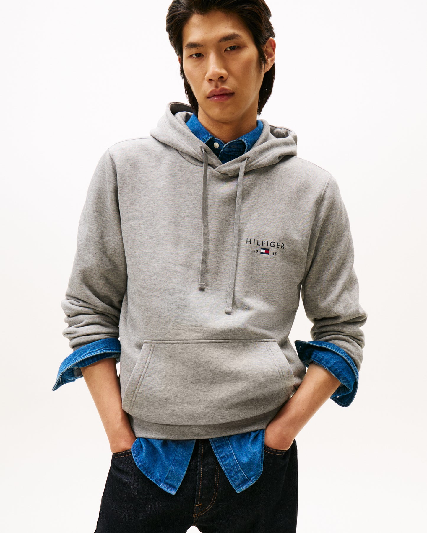 Tommy Hilfiger Brand Love Mens Small Hilfiger Logo Hoodie - Medium Grey Heather