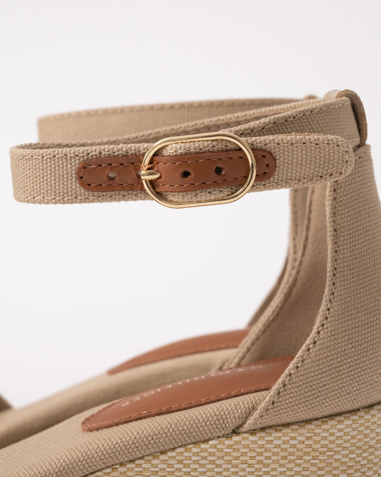 Tommy Hilfiger Criss-Cross Womens Wedge Espadrille - Horseradish