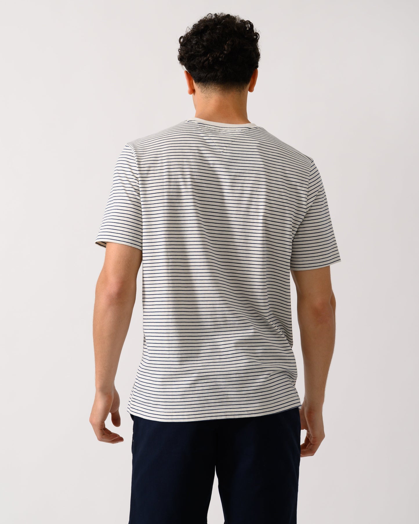 Tommy Hilfiger Essential Seasonal Regular Fit Solid Mens T-Shirt - Ivory Petal/Preppy Navy