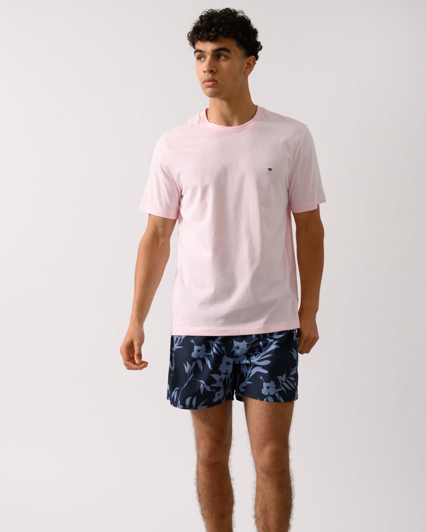 Tommy Hilfiger Essential Seasonal Regular Fit Solid Mens T-Shirt - Pink Lily