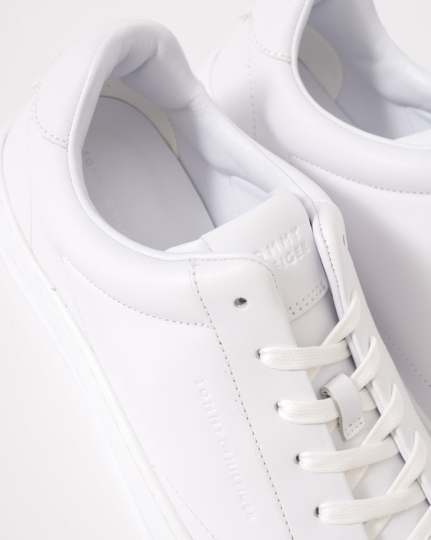 Tommy Hilfiger Premium Dress Nappa Leather Mens Cupsole Trainers - White