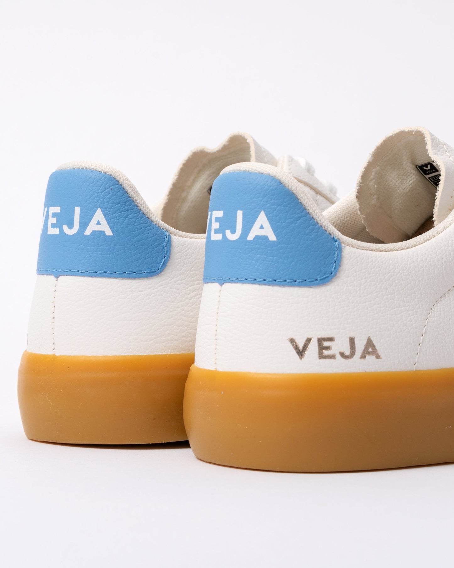 Veja Campo Leather Womens Trainers - White/Aqua