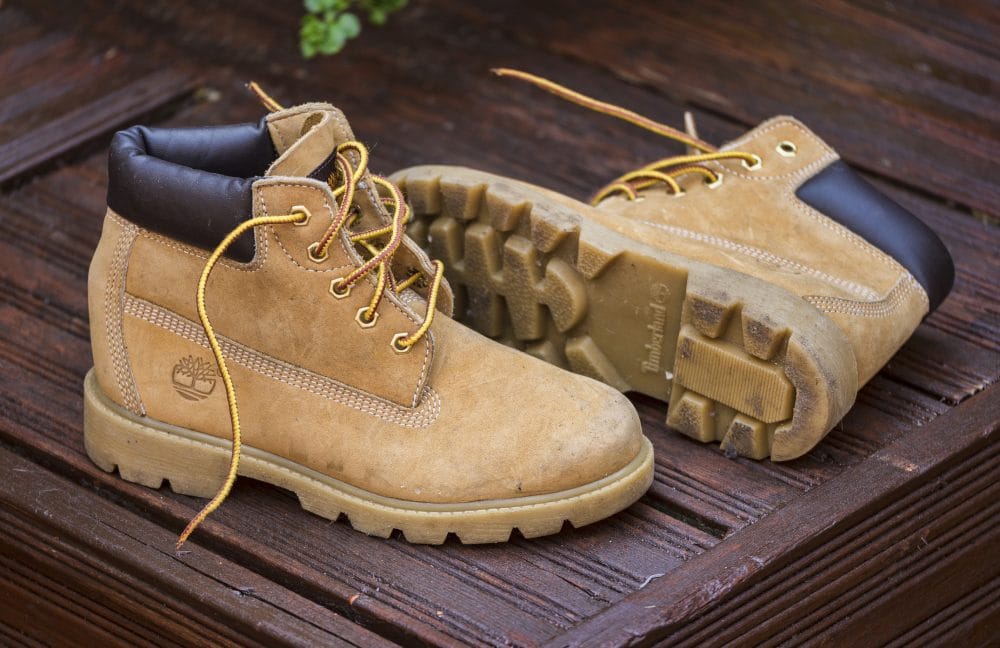 how do you clean timberland boots