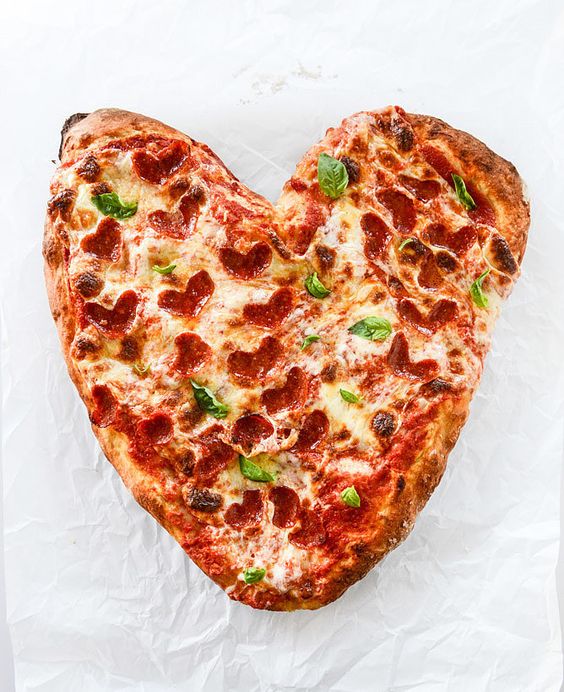 Valentine’s Day Gestures – The small, the strange and the single way…