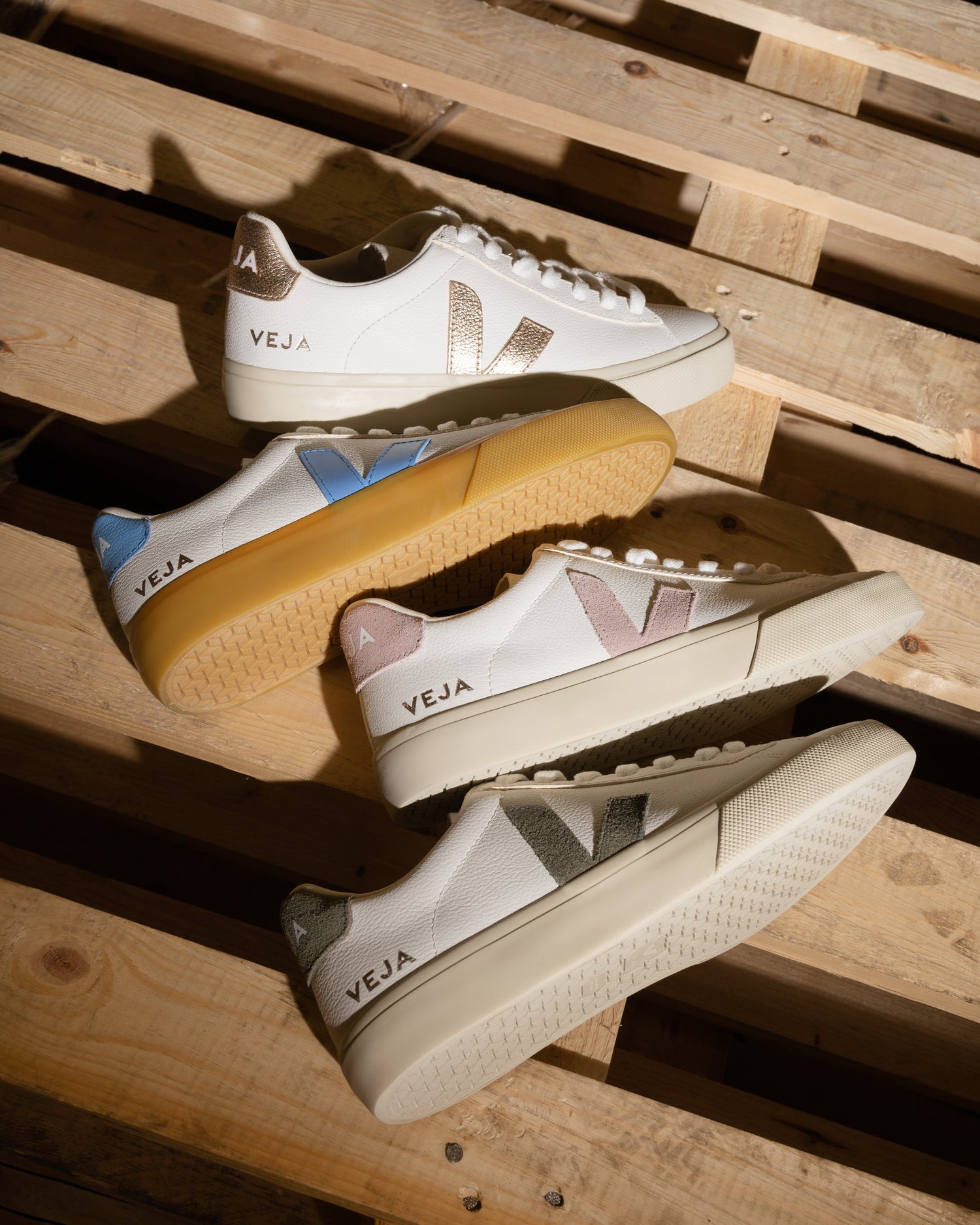 VEJA Footwear