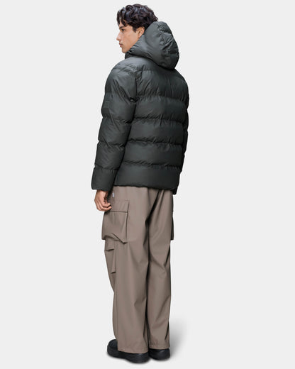Rains Alta Unisex Puffer Jacket - 153 Dark Grey, full length man black