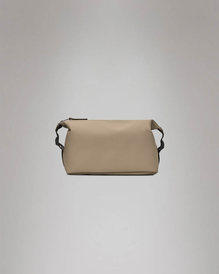 Rains Weekend Wash Bag - 133 Beige
