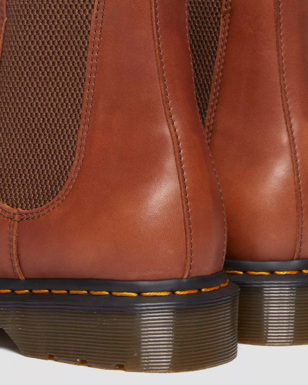 Dr Martens 2976 Carrara Mens Chelsea Boots - Saddle Tan