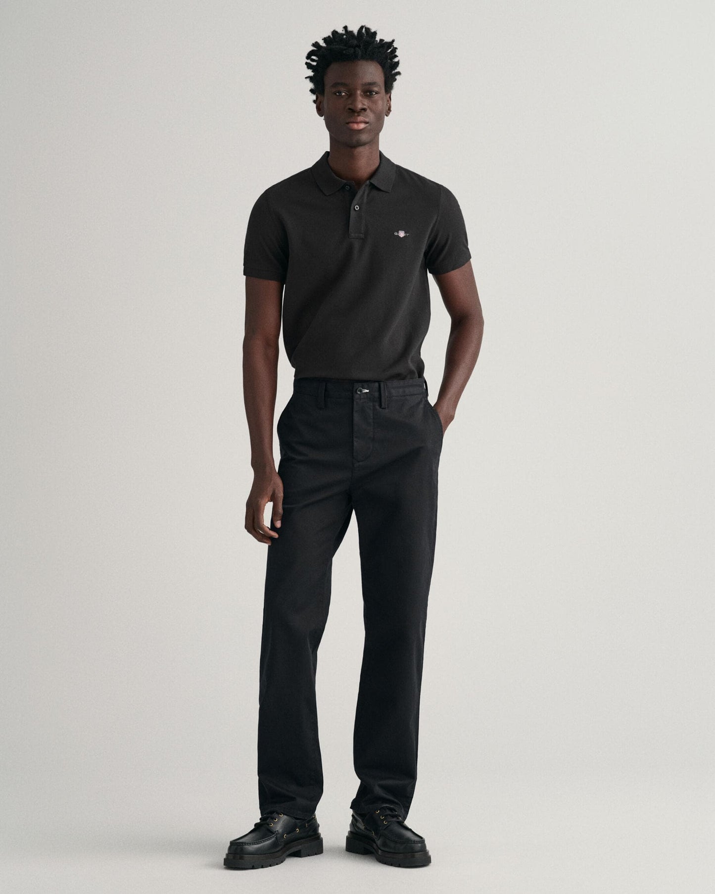 GANT Mens Slim Fit Short Sleeve Shield Logo Pique Polo - 5 Black