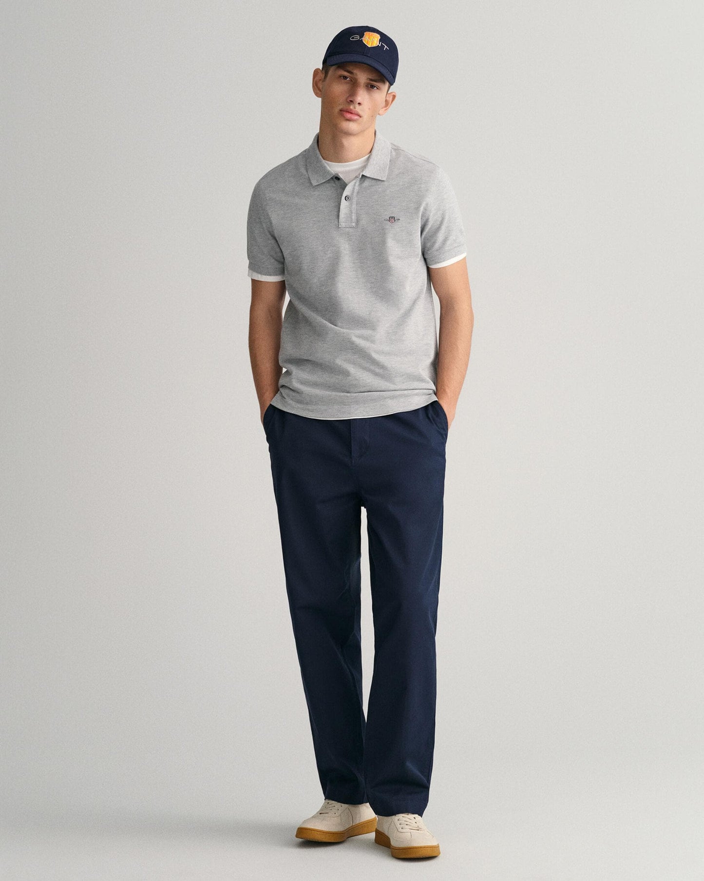 GANT Mens Slim Fit Short Sleeve Shield Logo Pique Polo - 93 Grey Melange
