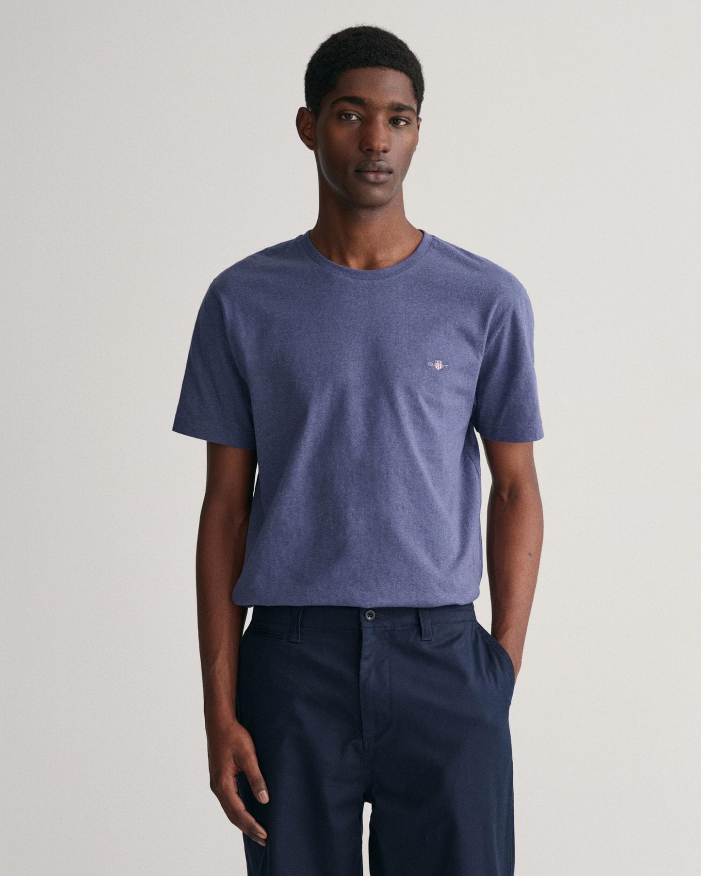 GANT Mens Regular Fit Short Sleeve Shield Logo T-Shirt - 902 Dark Jeansblue Melange