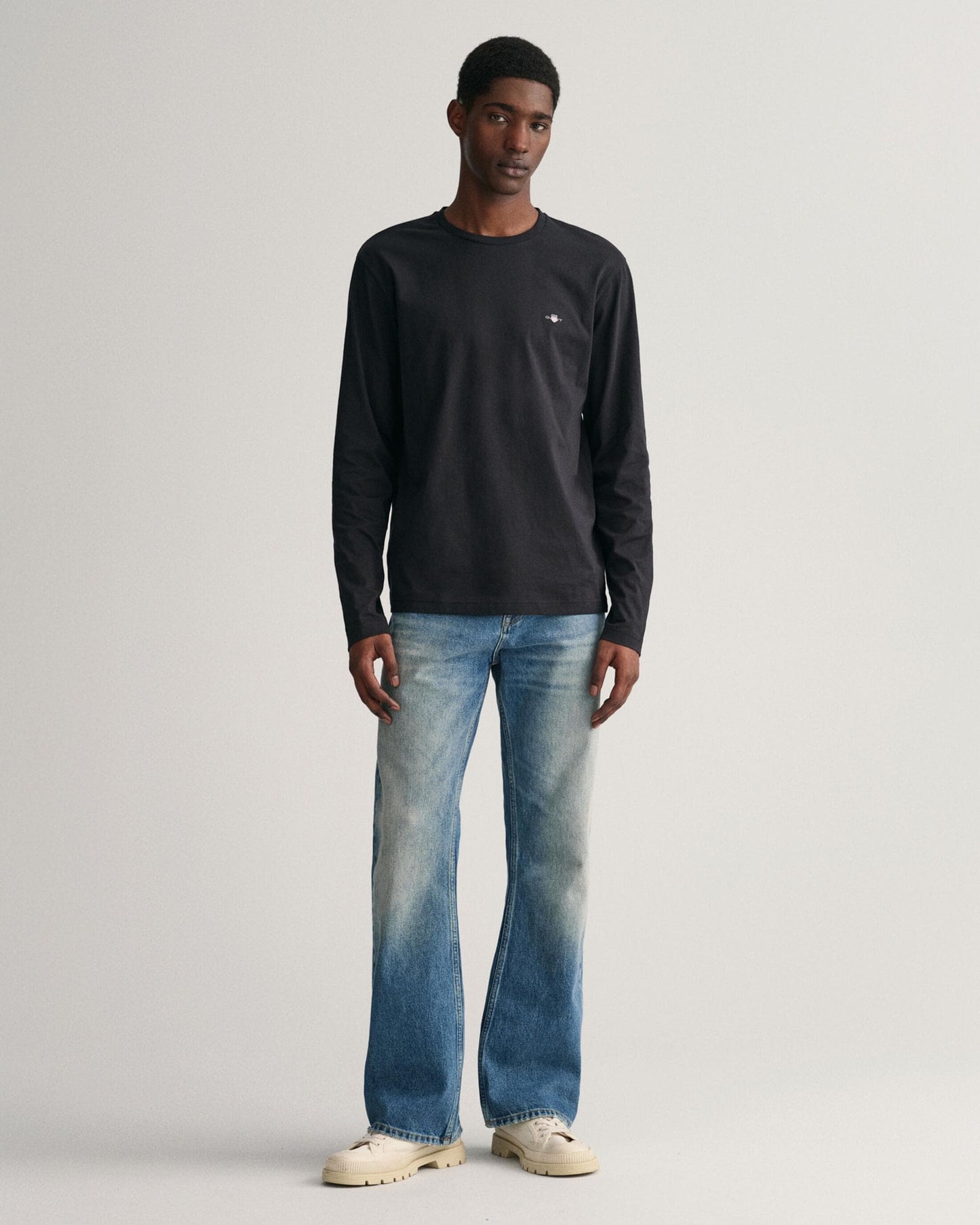 GANT Mens Regular Fit Long Sleeve Shield Logo T-Shirt - 5 Black