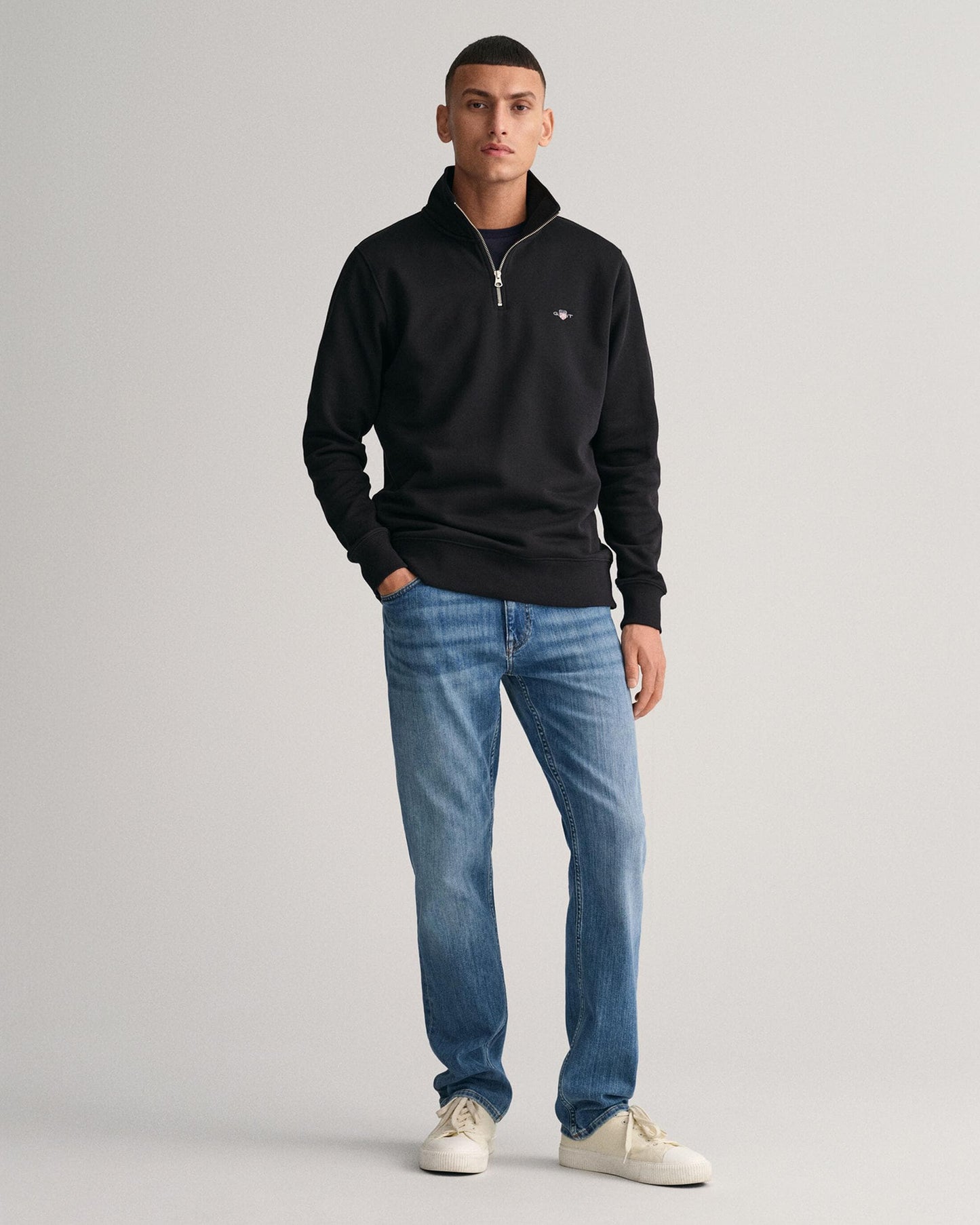 GANT Mens Regular Fit Shield Logo Half Zip Sweatshirt - 5 Black