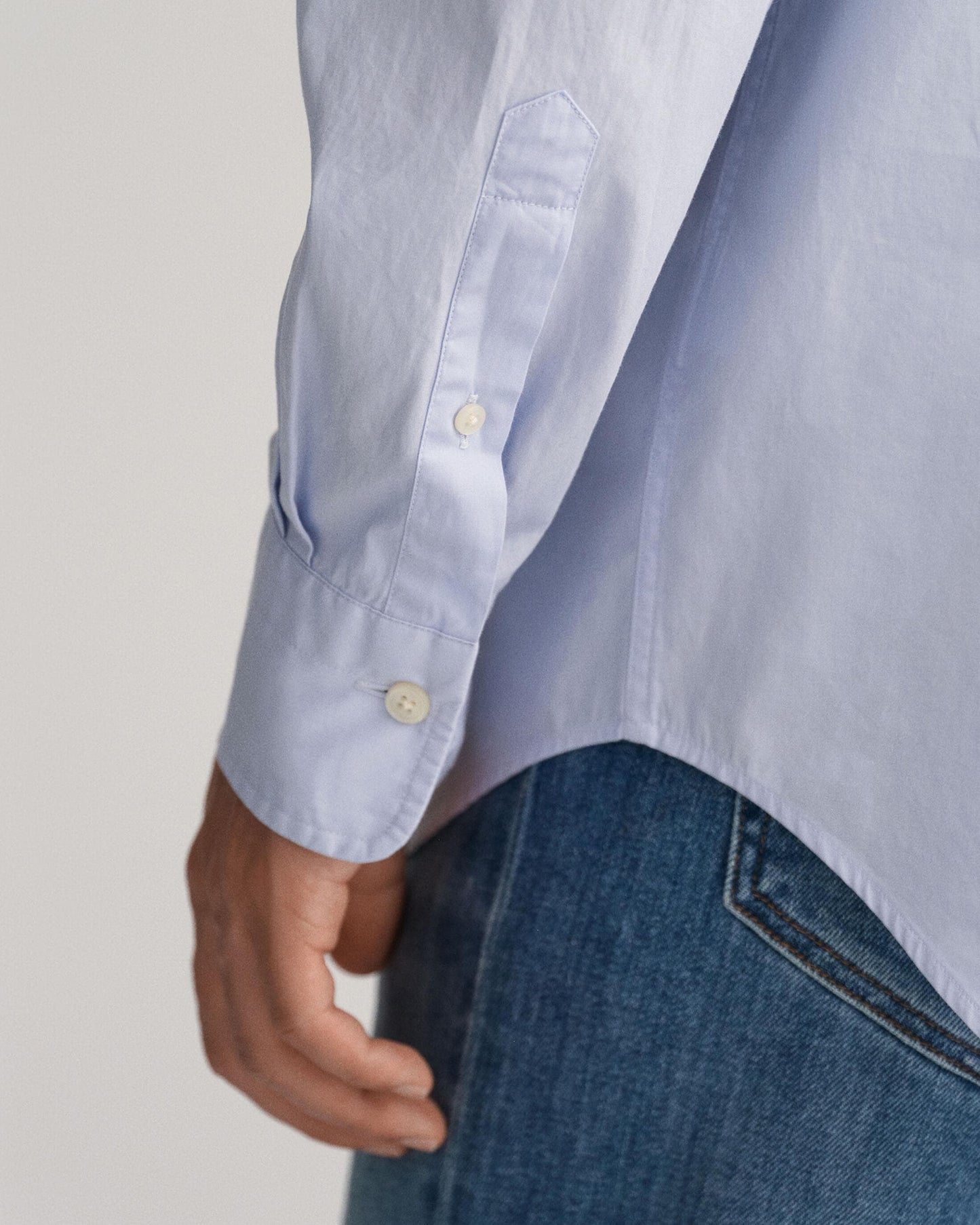GANT Mens Regular Fit Long Sleeve Poplin Shirt - 455 Light Blue